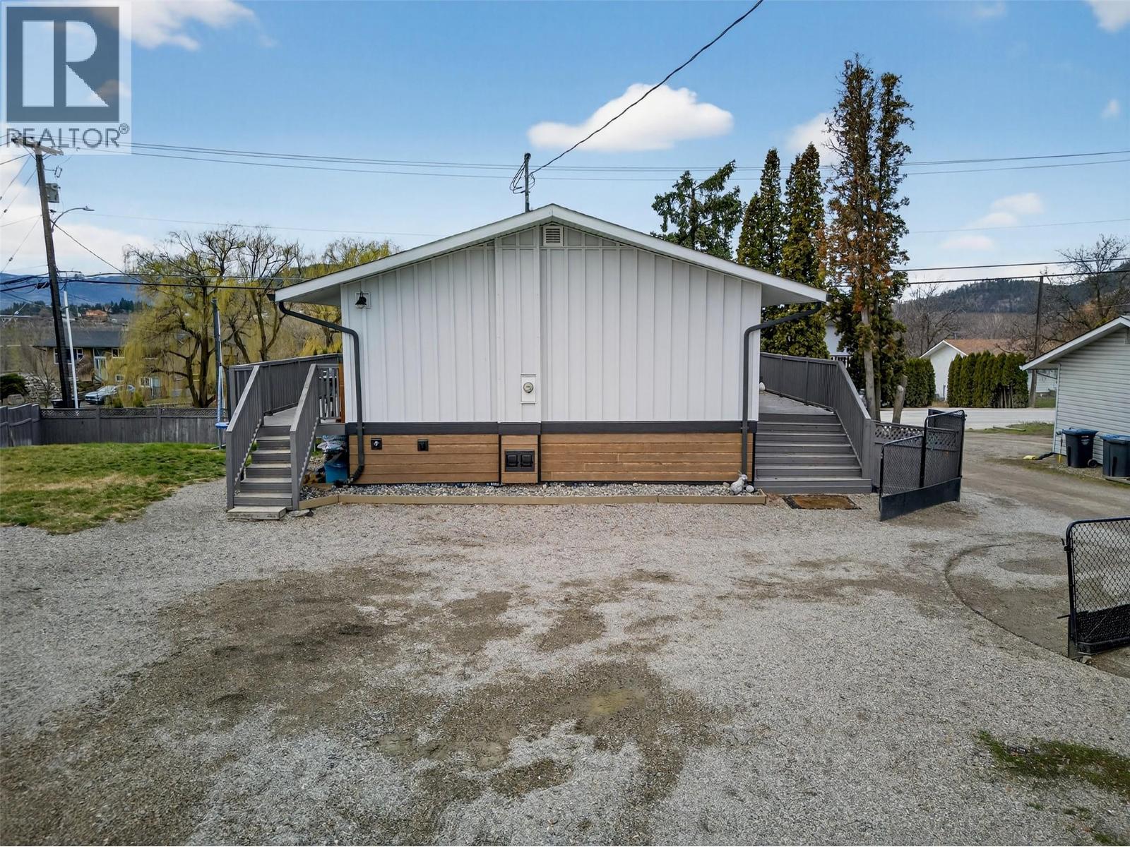 2490 Sexsmith Road, Kelowna, British Columbia  V1V 2E9 - Photo 30 - 10376841