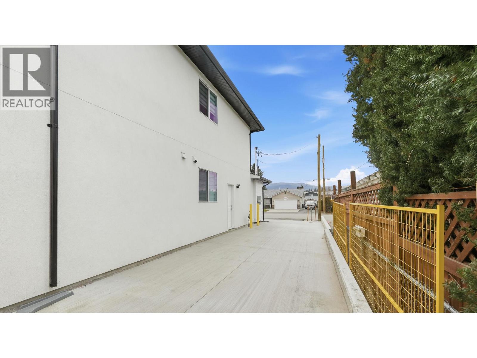 1220 Gaggin Road, Kelowna, British Columbia  V1X 1V2 - Photo 26 - 10381037