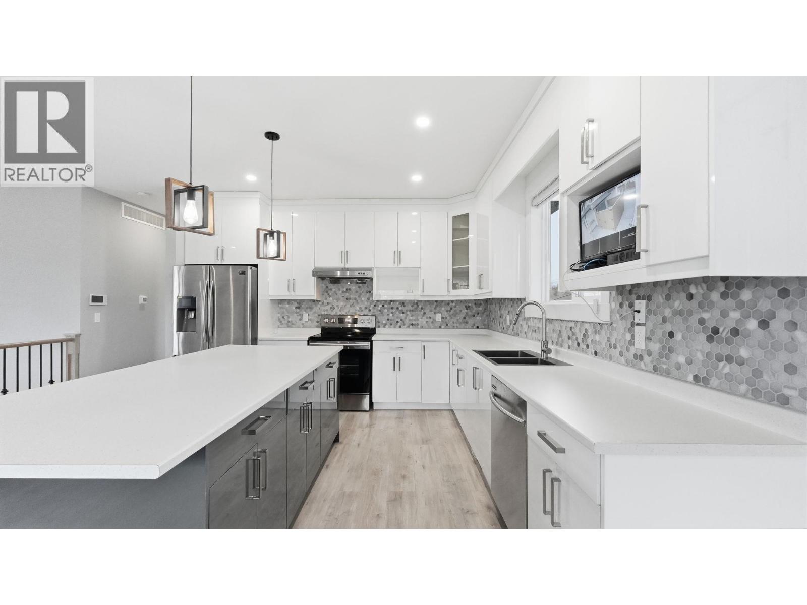 1220 Gaggin Road, Kelowna, British Columbia  V1X 1V2 - Photo 7 - 10381037
