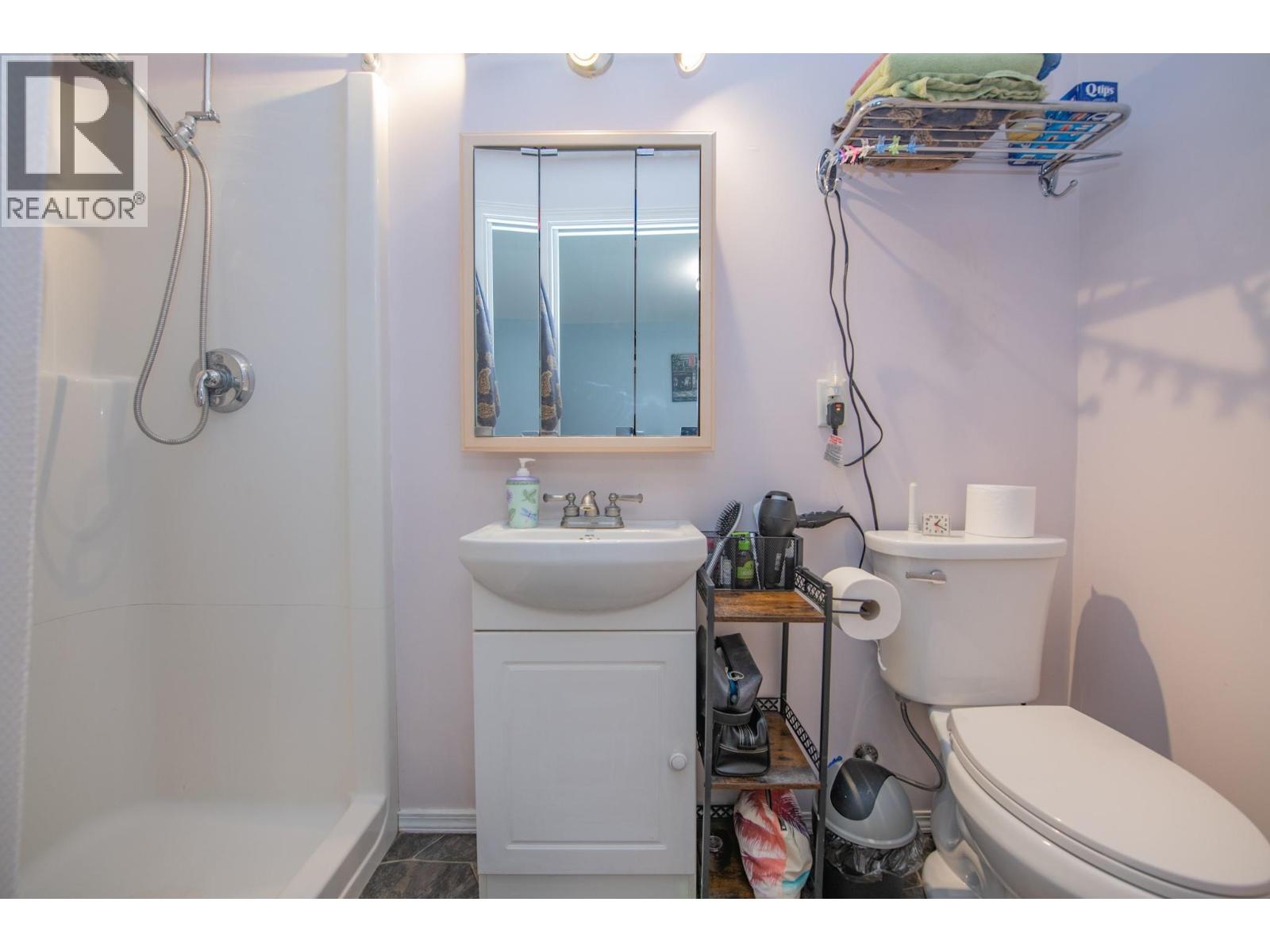 1775 Maple Street, Lumby, British Columbia  V0E 2G0 - Photo 23 - 10380789