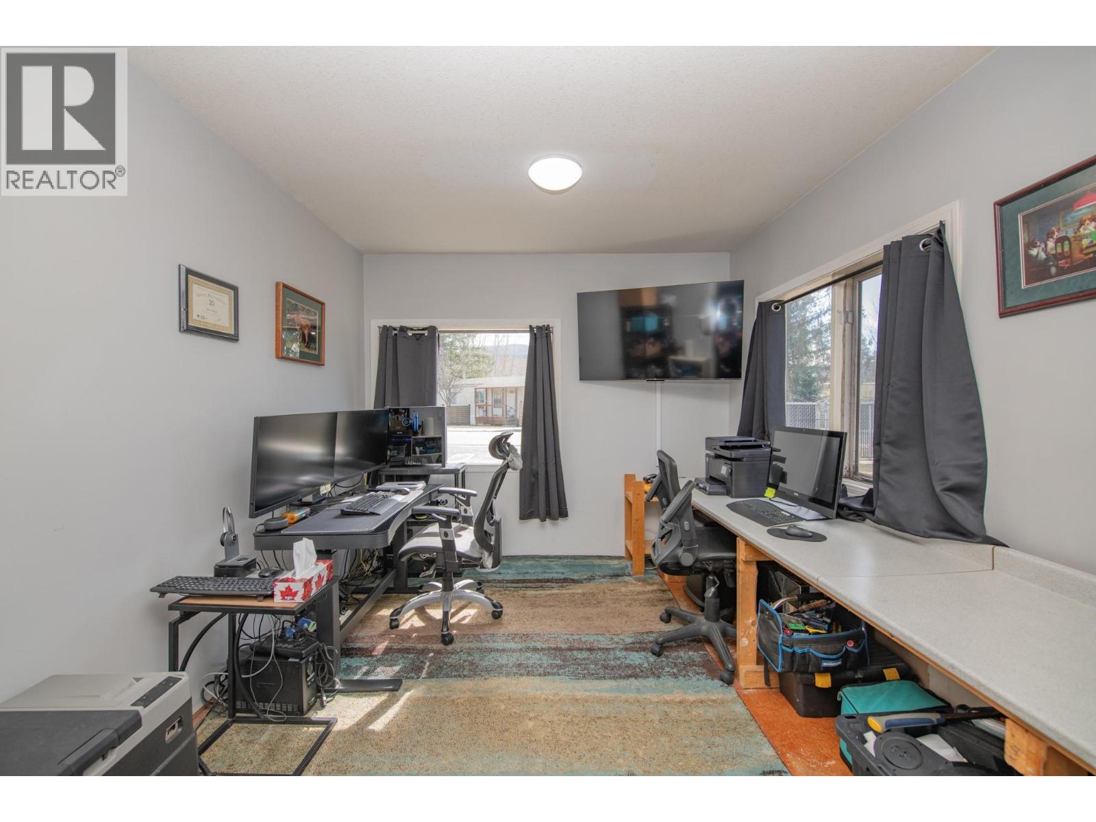 1775 Maple Street, Lumby, British Columbia  V0E 2G0 - Photo 24 - 10380789