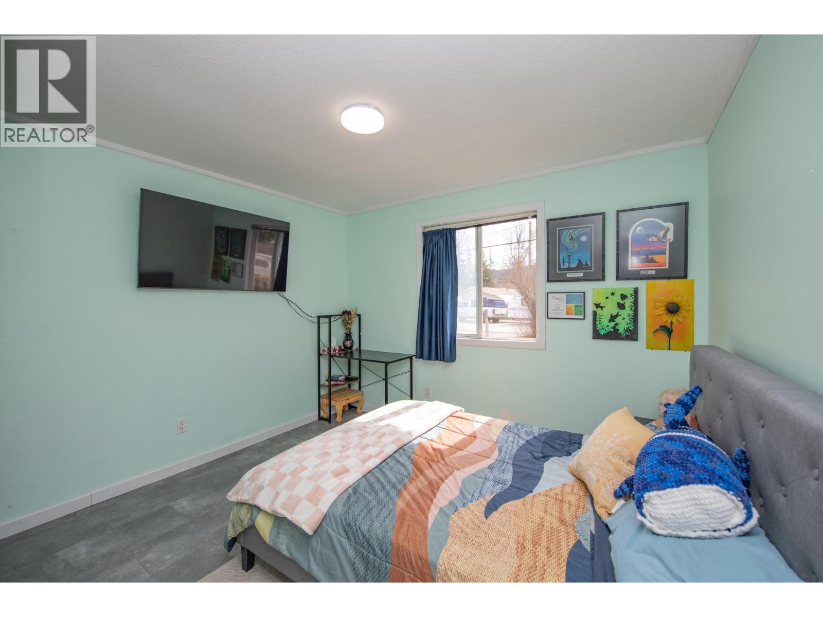 1775 Maple Street, Lumby, British Columbia  V0E 2G0 - Photo 32 - 10380789