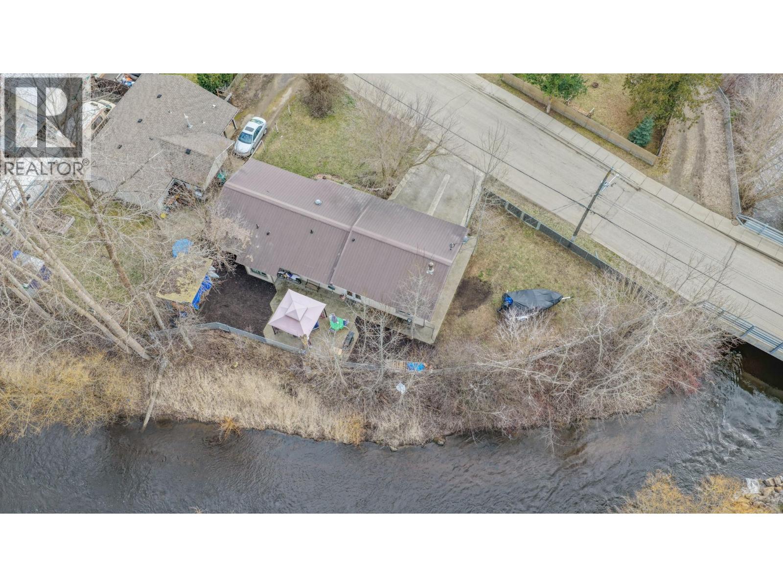 1775 Maple Street, Lumby, British Columbia  V0E 2G0 - Photo 56 - 10380789