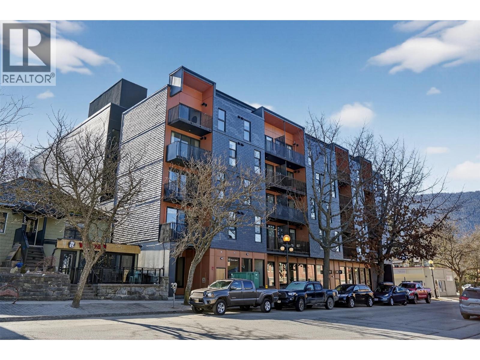 514 Victoria Street Unit# 403, Nelson, British Columbia  V1L 3G7 - Photo 1 - 10377335