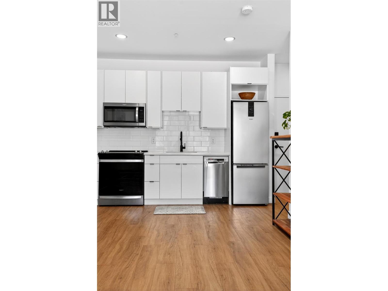 514 Victoria Street Unit# 403, Nelson, British Columbia  V1L 3G7 - Photo 10 - 10377335