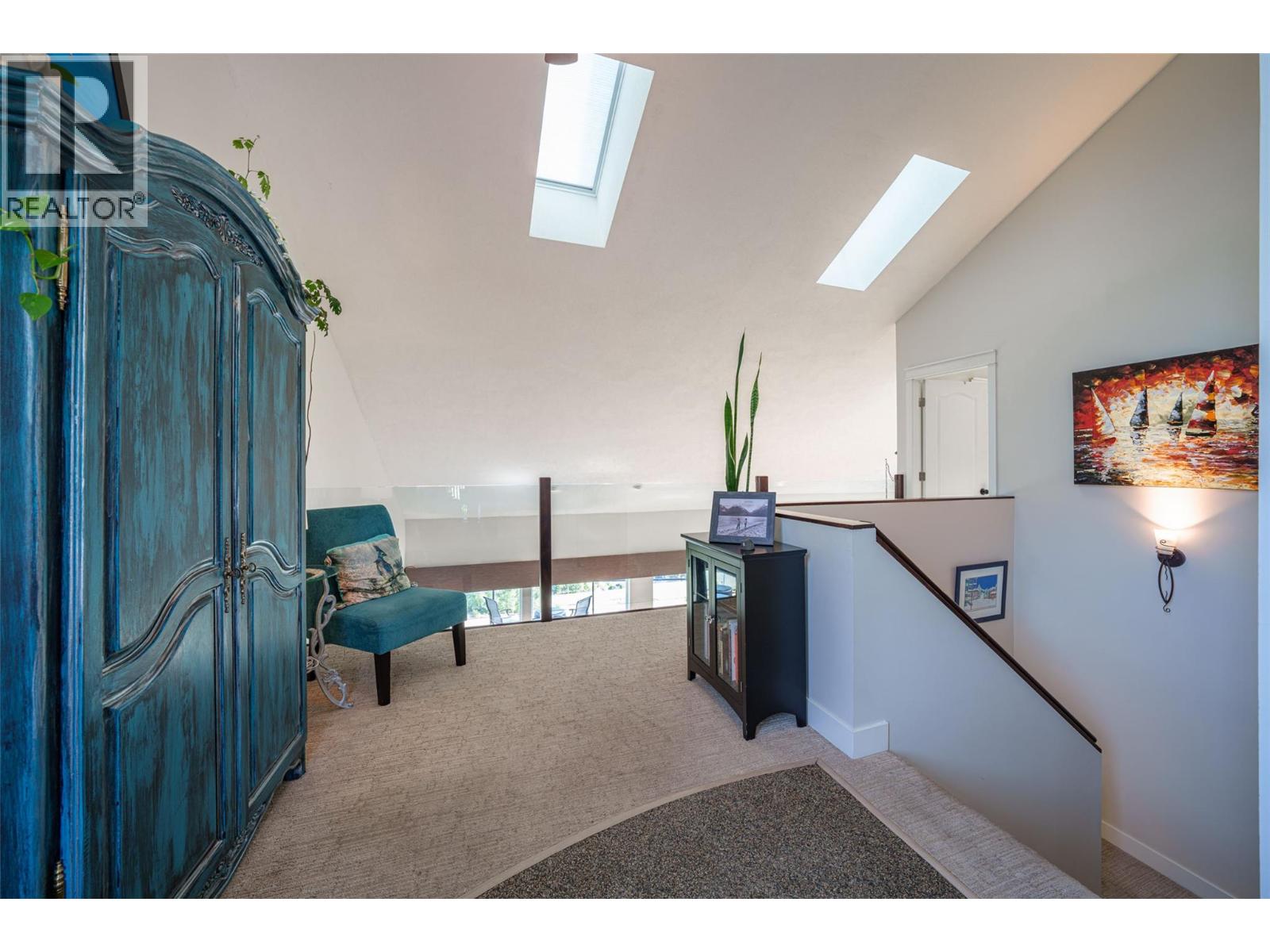 8617 Fitzmaurice Drive, Coldstream, British Columbia  V1B 1X4 - Photo 8 - 10381311