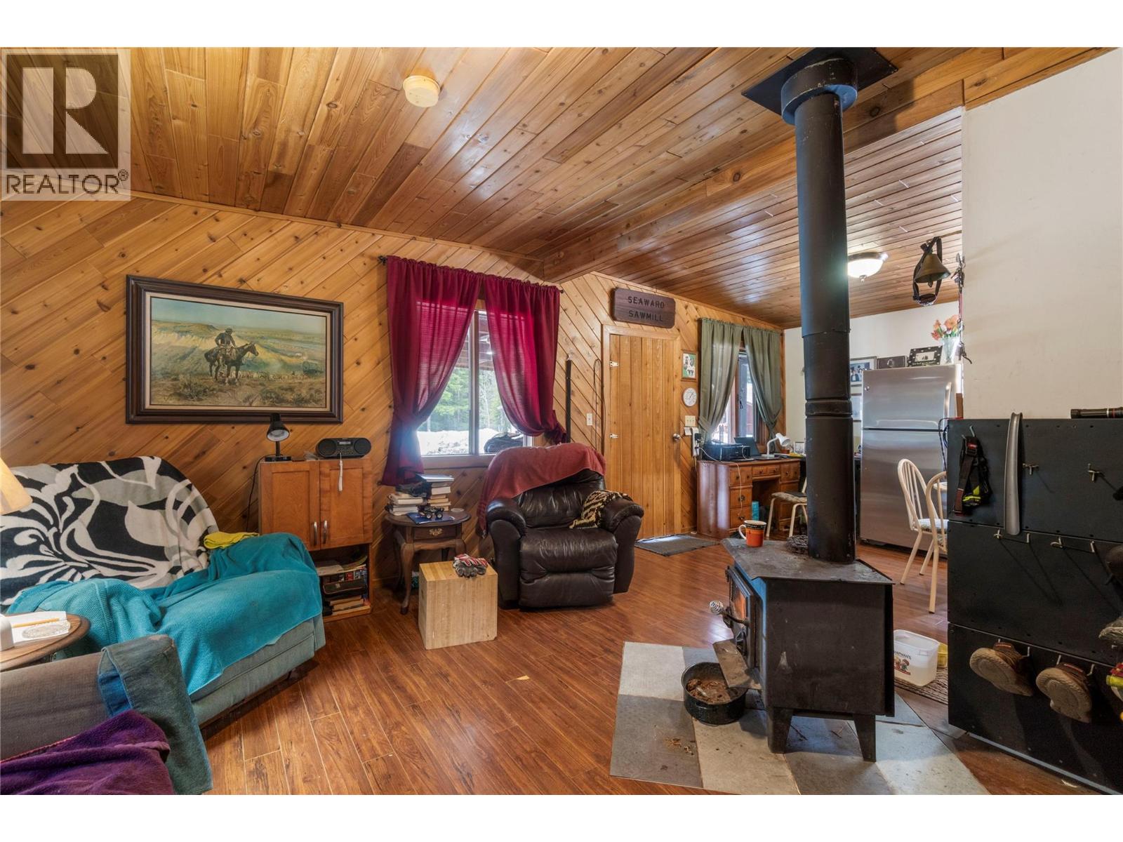 8225 Seymour Arm Forest Service Road, Seymour Arm, British Columbia  V0E 2V2 - Photo 23 - 10381306