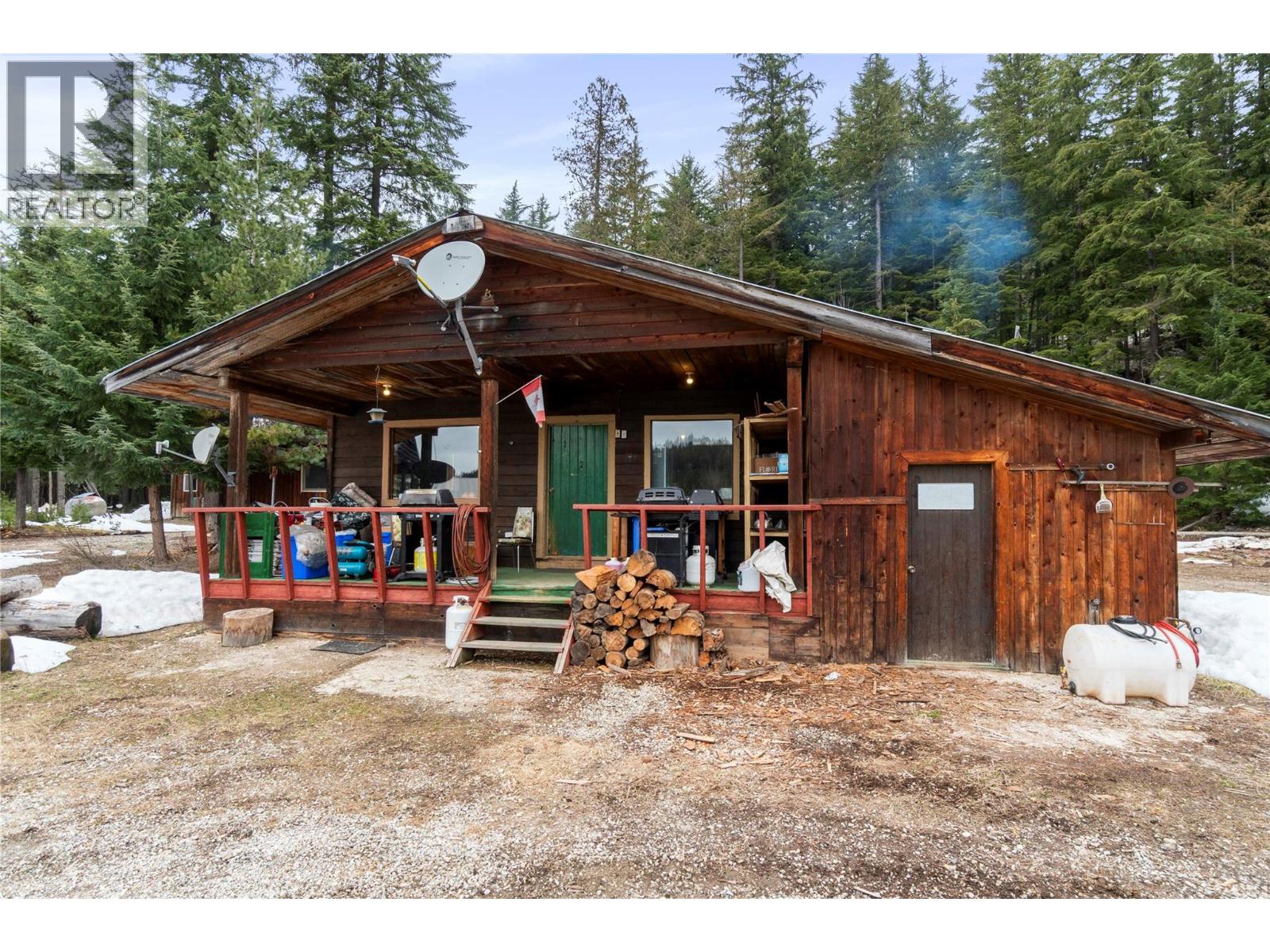 8225 Seymour Arm Forest Service Road, Seymour Arm, British Columbia  V0E 2V2 - Photo 24 - 10381306