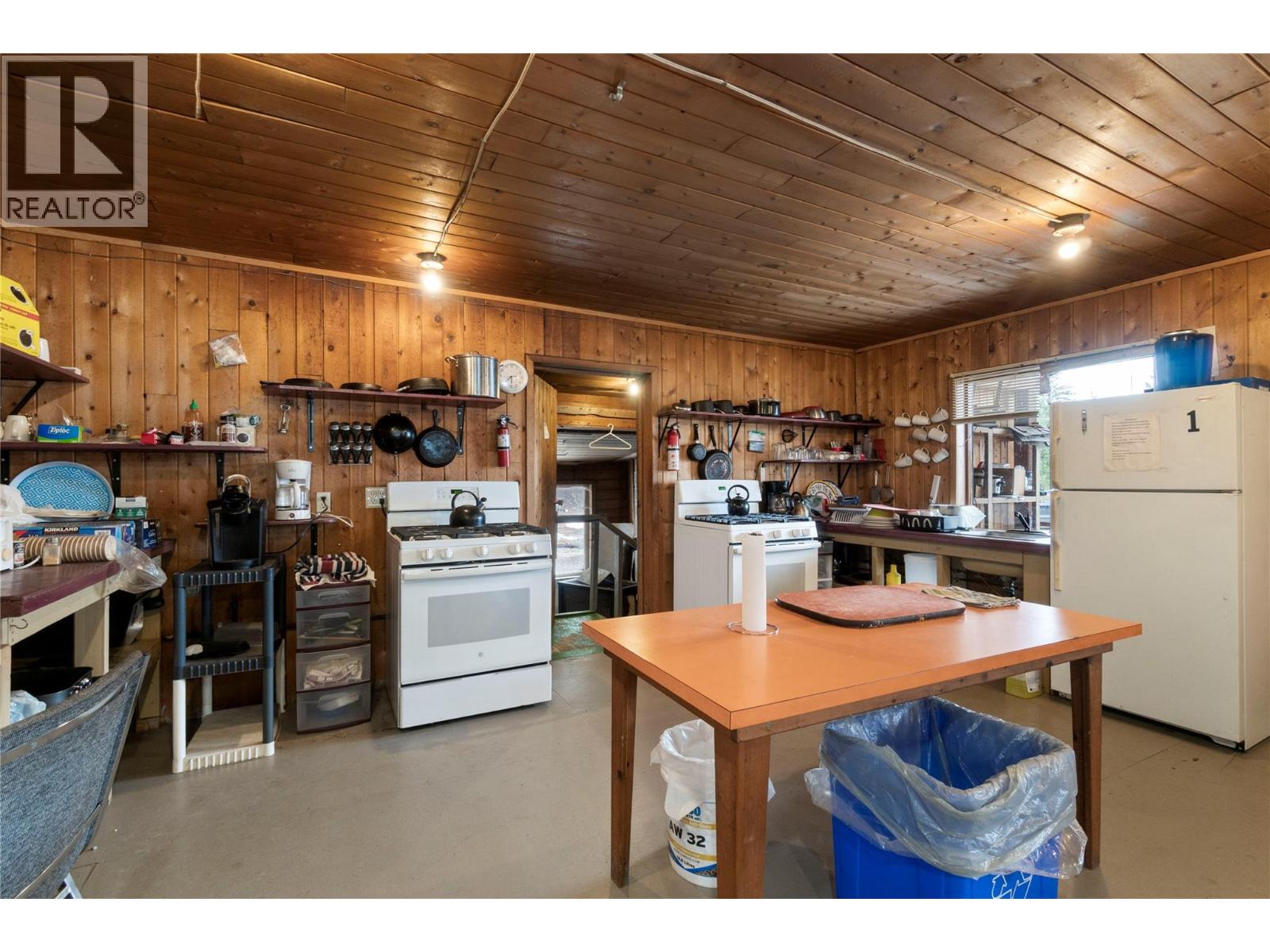 8225 Seymour Arm Forest Service Road, Seymour Arm, British Columbia  V0E 2V2 - Photo 29 - 10381306