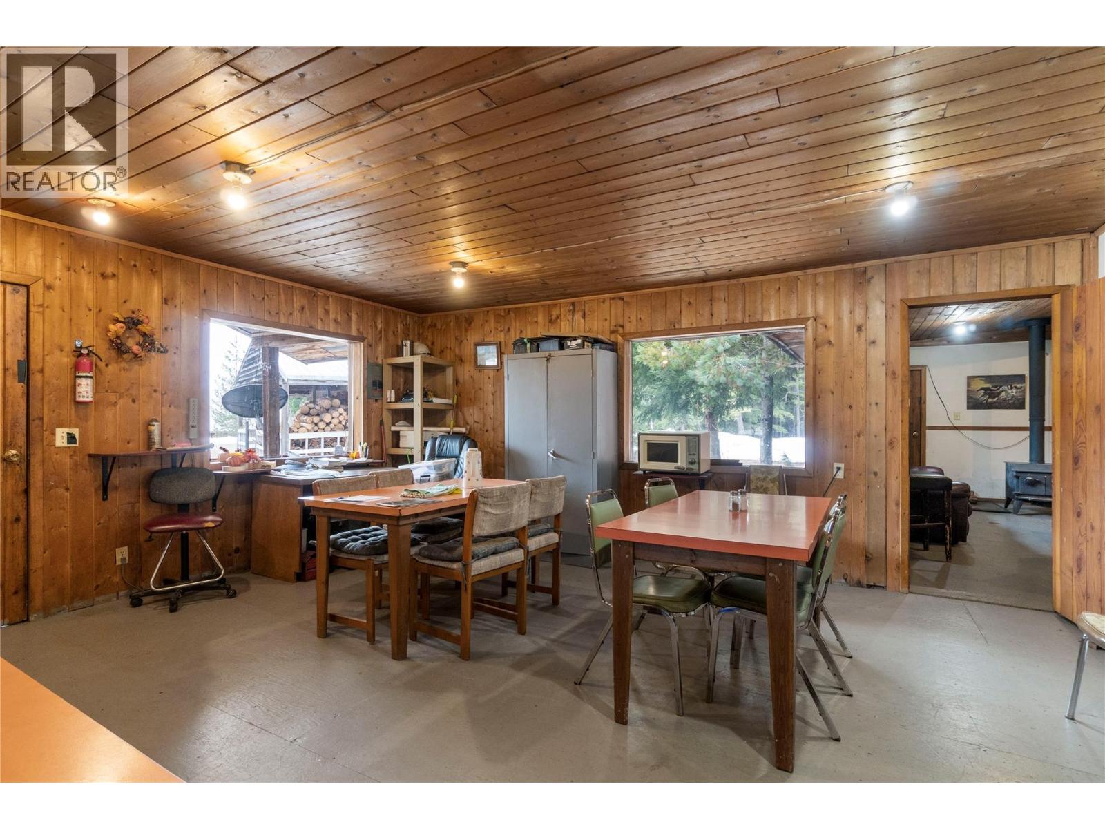 8225 Seymour Arm Forest Service Road, Seymour Arm, British Columbia  V0E 2V2 - Photo 30 - 10381306