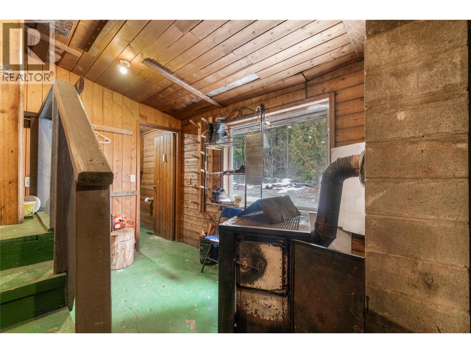 8225 Seymour Arm Forest Service Road, Seymour Arm, British Columbia  V0E 2V2 - Photo 46 - 10381306