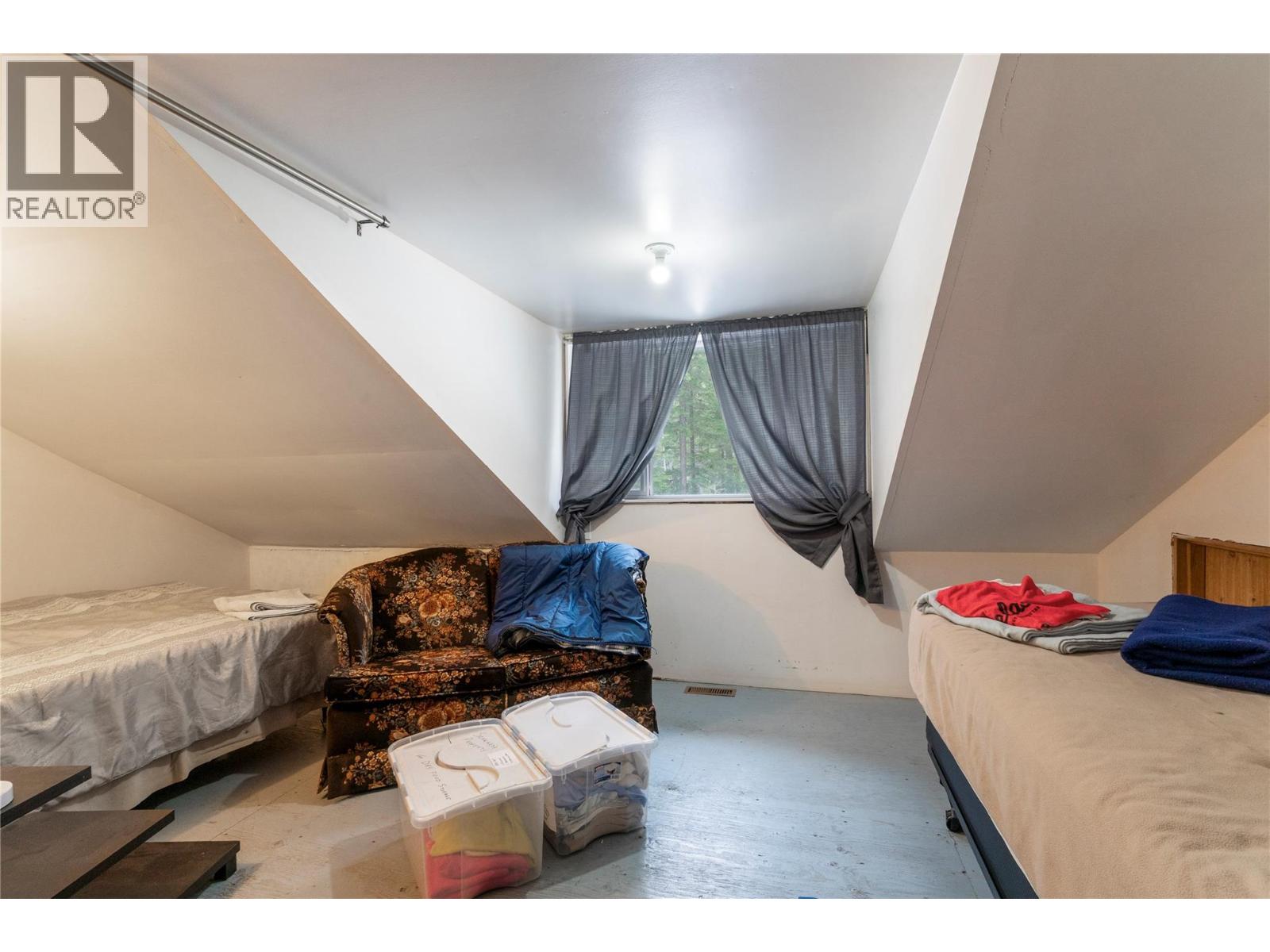 8225 Seymour Arm Forest Service Road, Seymour Arm, British Columbia  V0E 2V2 - Photo 58 - 10381306