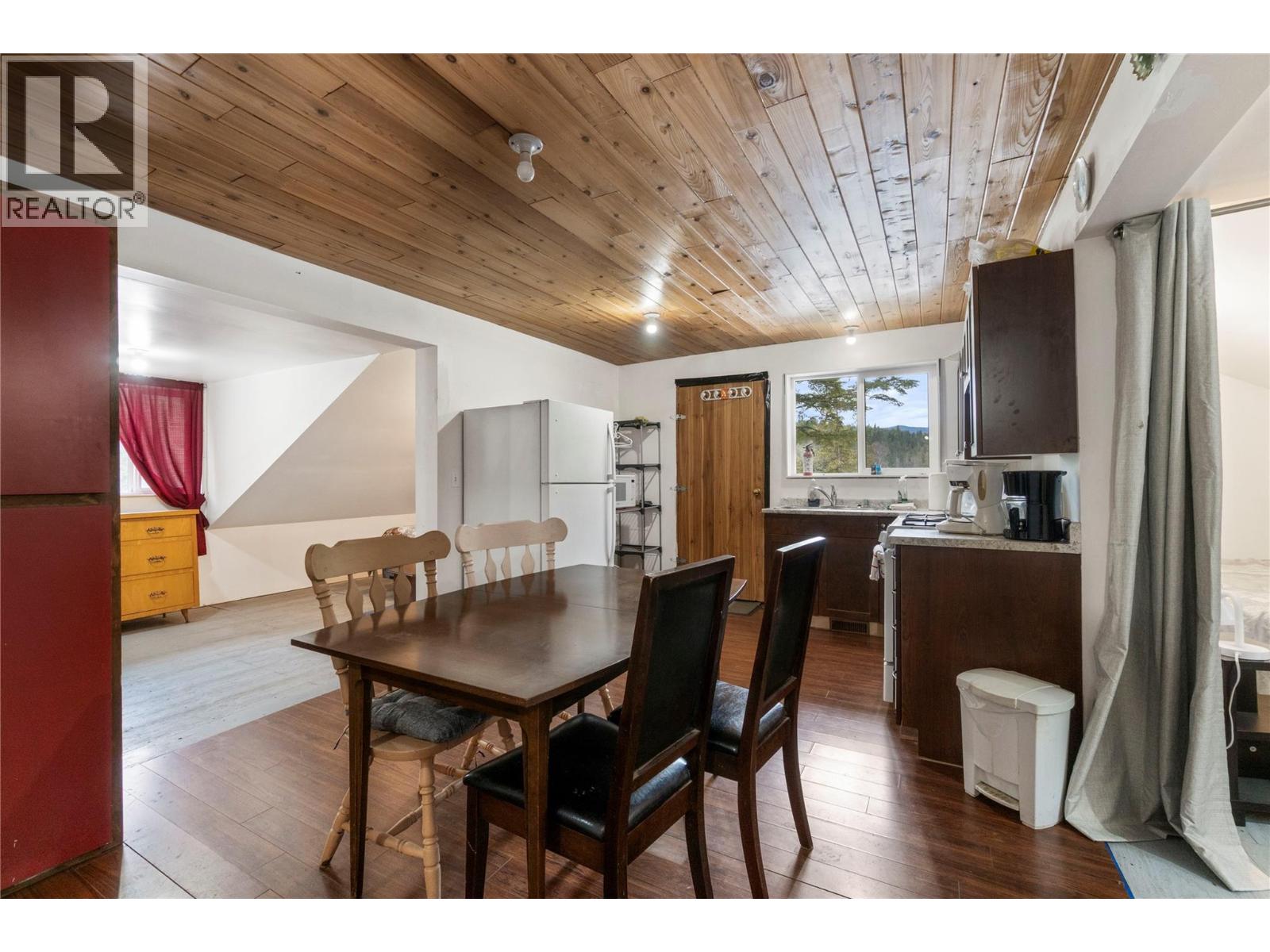 8225 Seymour Arm Forest Service Road, Seymour Arm, British Columbia  V0E 2V2 - Photo 60 - 10381306