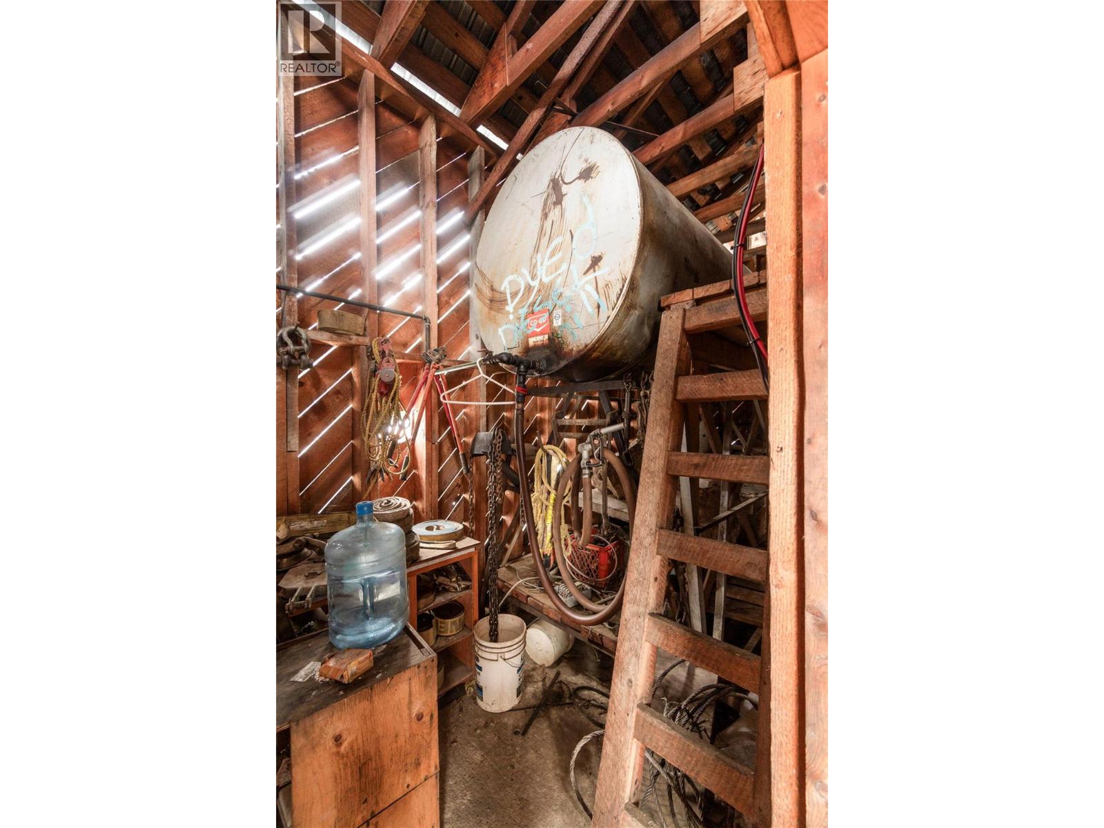 8225 Seymour Arm Forest Service Road, Seymour Arm, British Columbia  V0E 2V2 - Photo 92 - 10381306