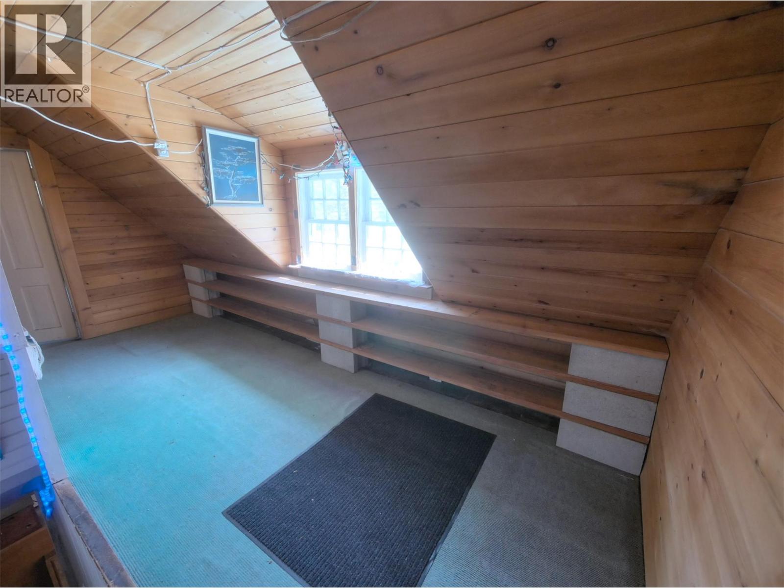 3837 Pass Creek Road, Crescent Valley, British Columbia  V0G 1H1 - Photo 9 - 10381280