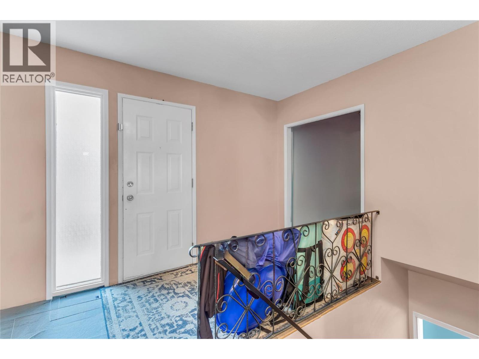 1270 Houghton Road, Kelowna, British Columbia  V1X 2C9 - Photo 2 - 10381254