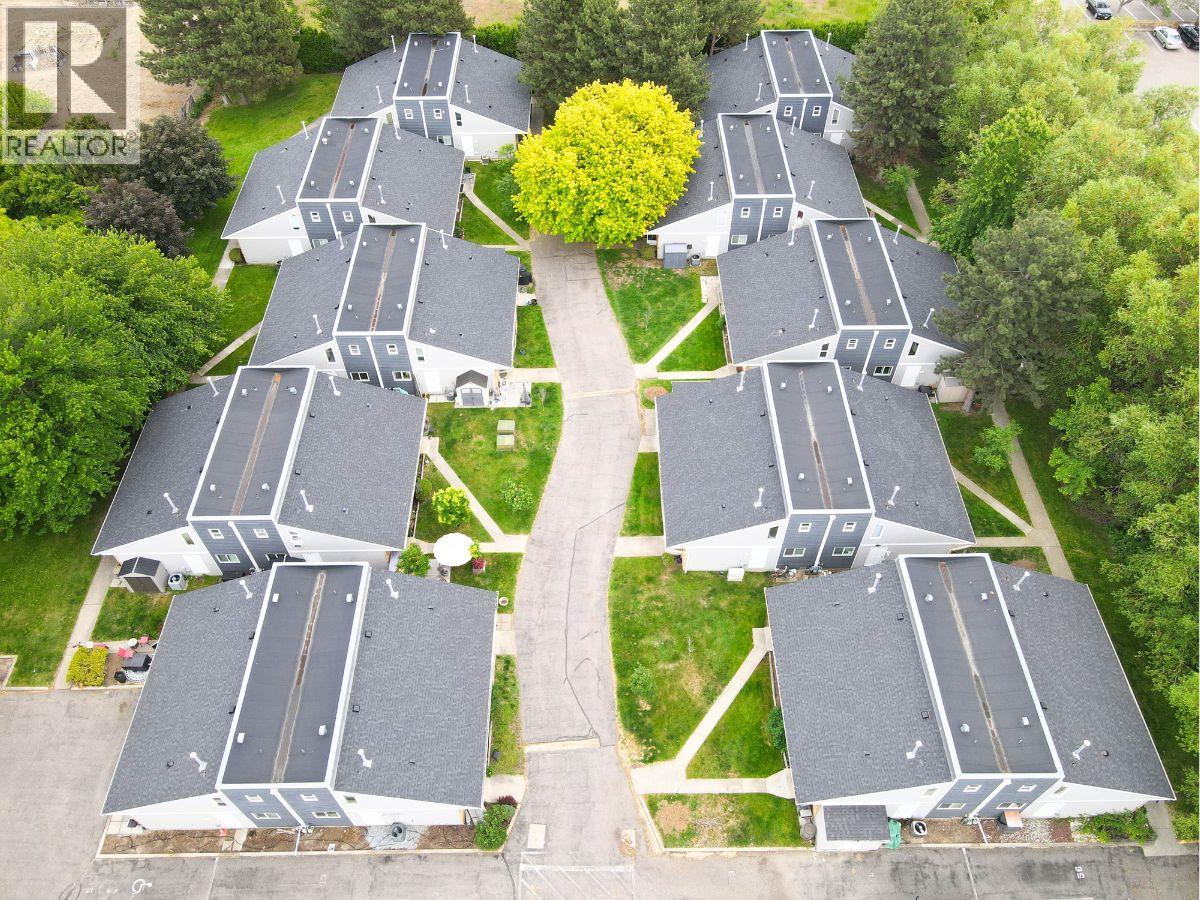 3155 Gordon Drive Unit# 202, Kelowna, British Columbia  V1W 3N5 - Photo 3 - 10381237