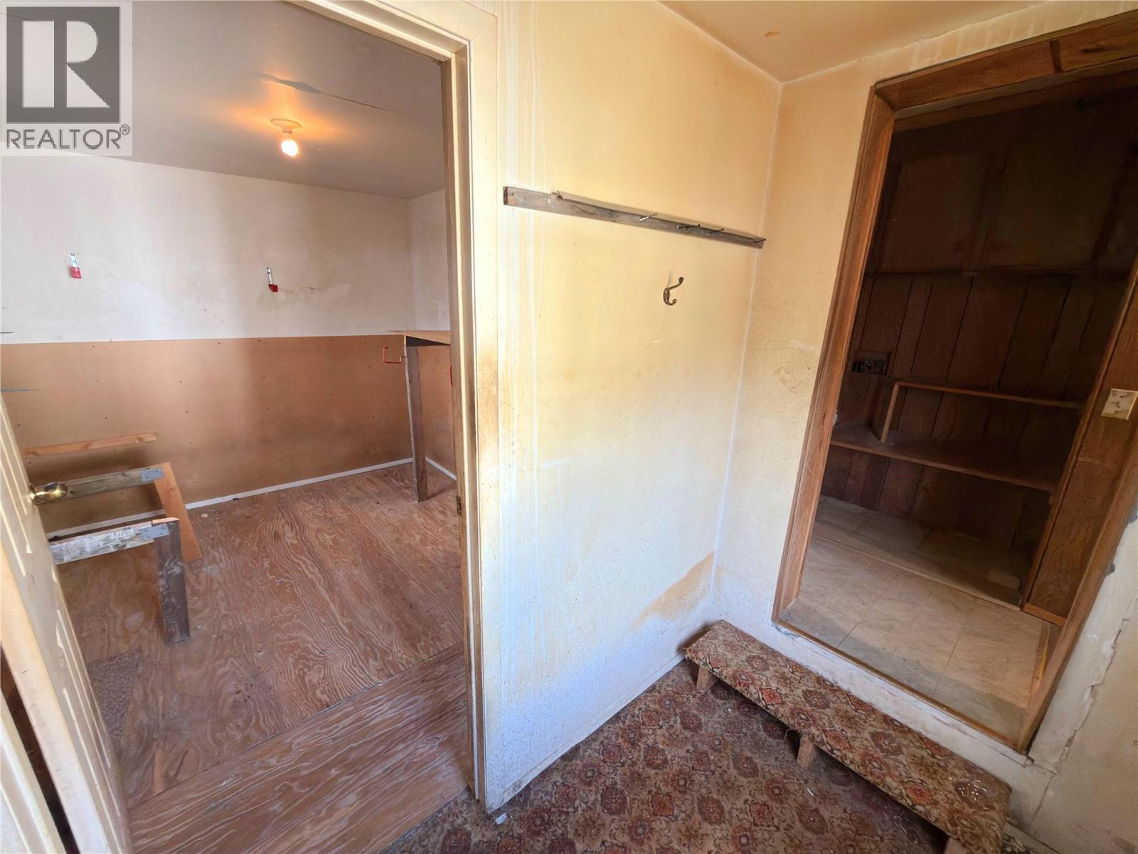 301 9th Avenue, Princeton, British Columbia  V0X 1W0 - Photo 20 - 10380917