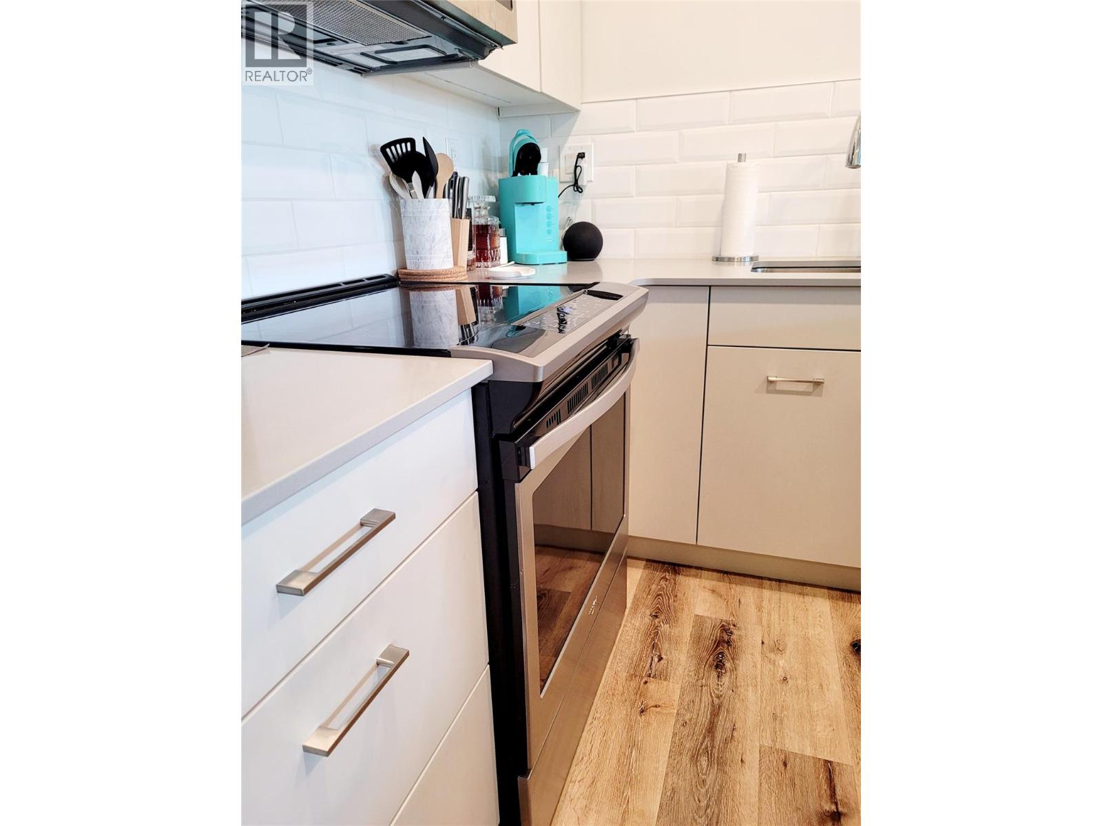 722 Valley Road Unit# 322, Kelowna, British Columbia  V1E 2E6 - Photo 9 - 10380613