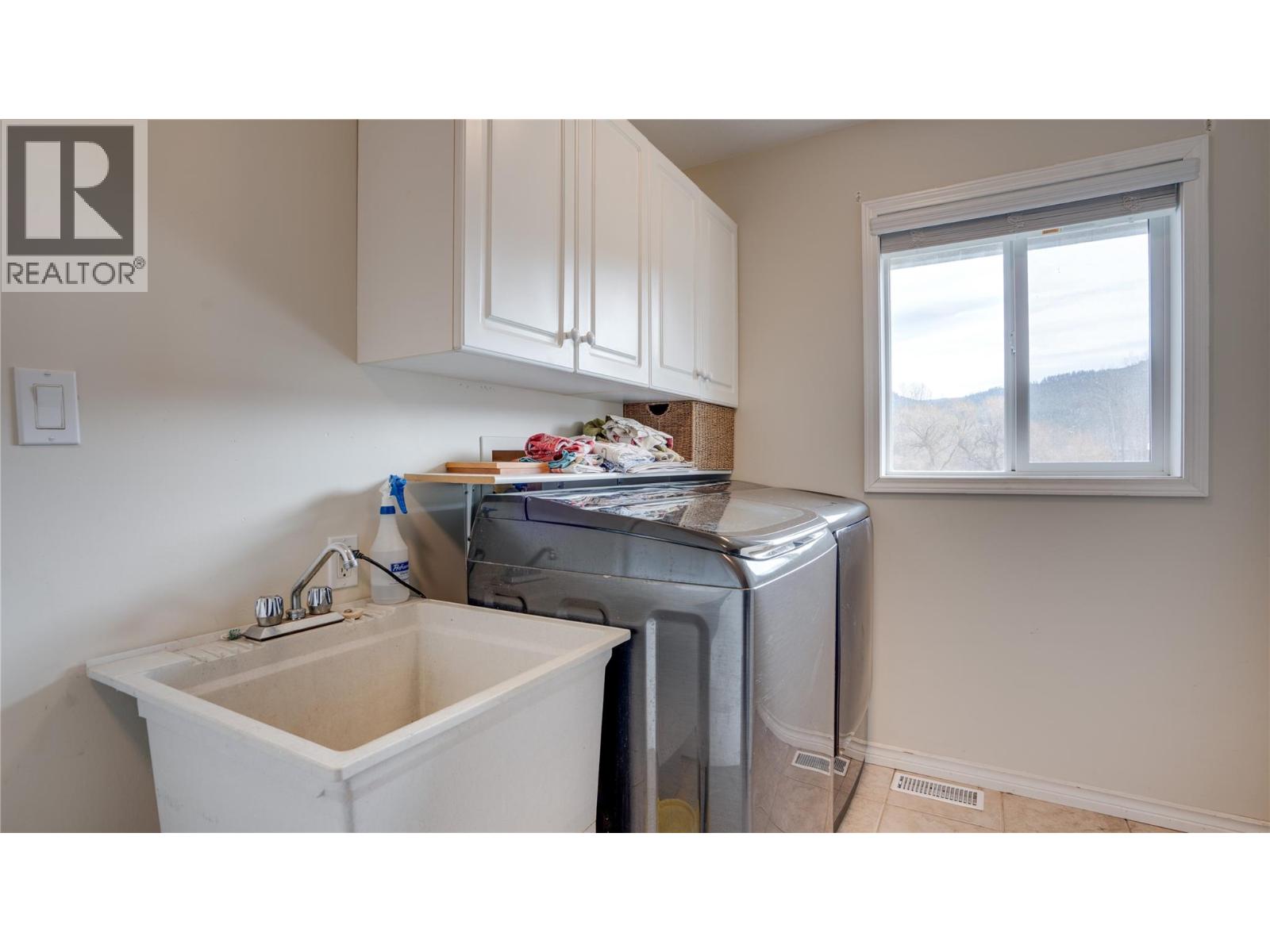 6524 Highway 6, Coldstream, British Columbia  V1B 3C6 - Photo 20 - 10381158