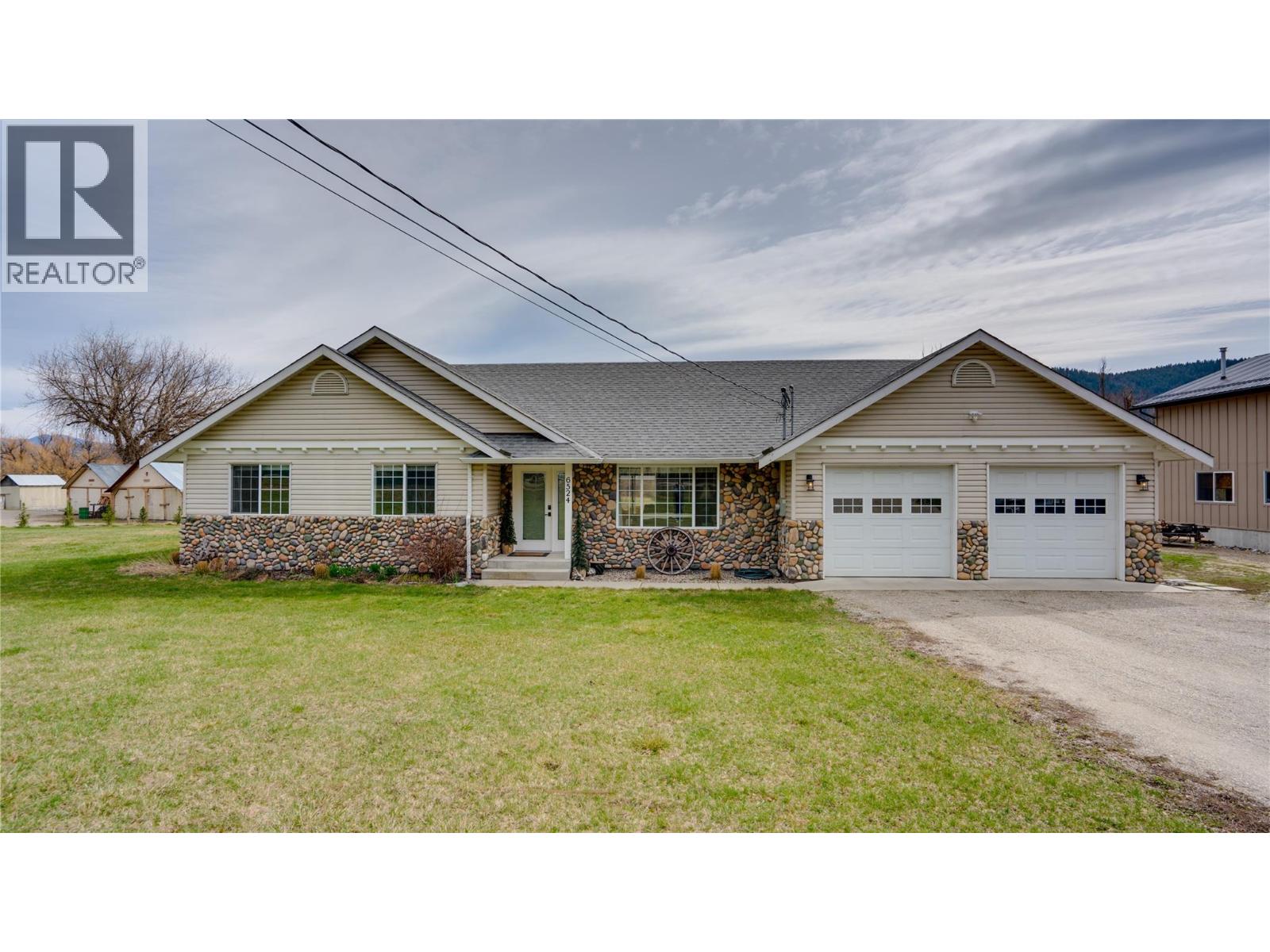 6524 Highway 6, Coldstream, British Columbia  V1B 3C6 - Photo 28 - 10381158