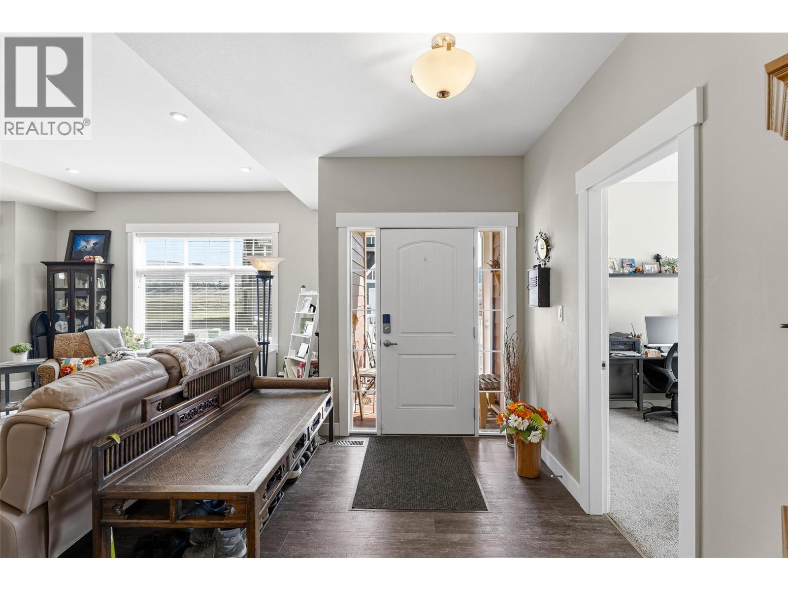 2514 Spring Bank Avenue Unit# 106, Merritt, British Columbia  V1K 0B1 - Photo 3 - 10381129