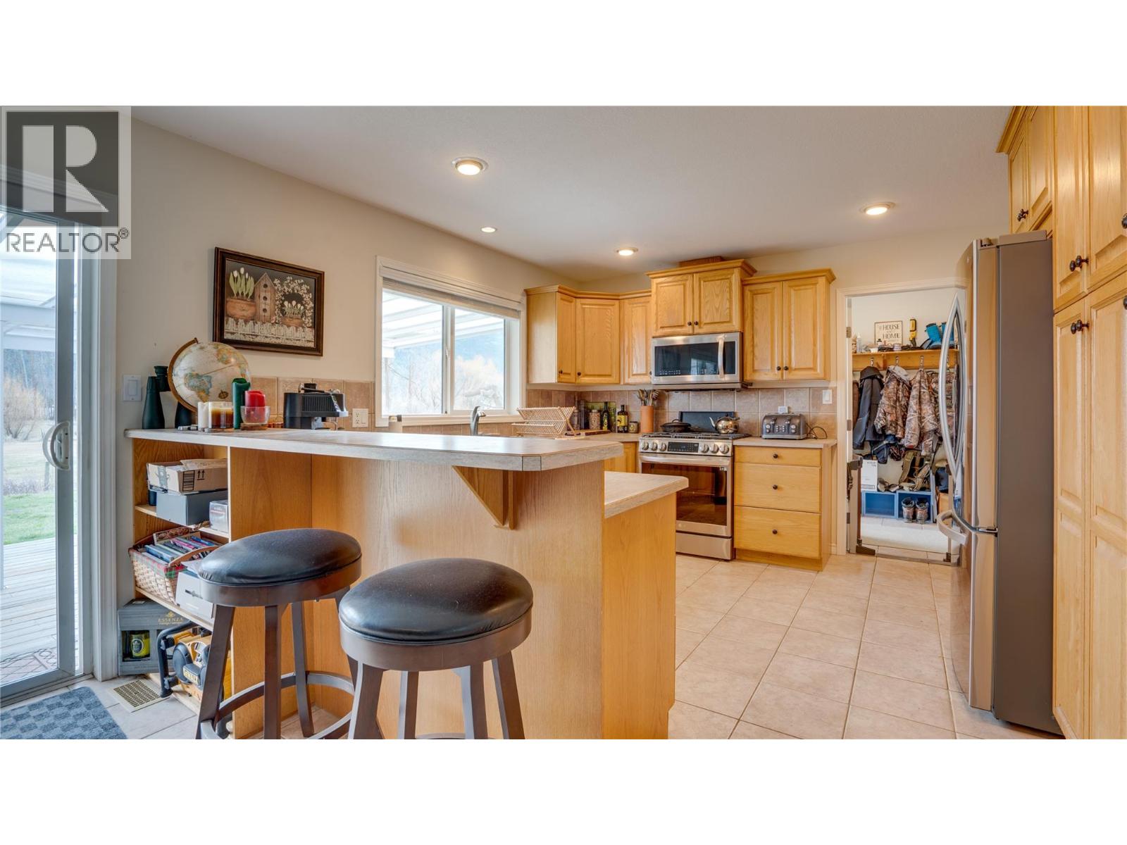 6524 Highway 6, Coldstream, British Columbia  V1B 3C6 - Photo 10 - 10380924