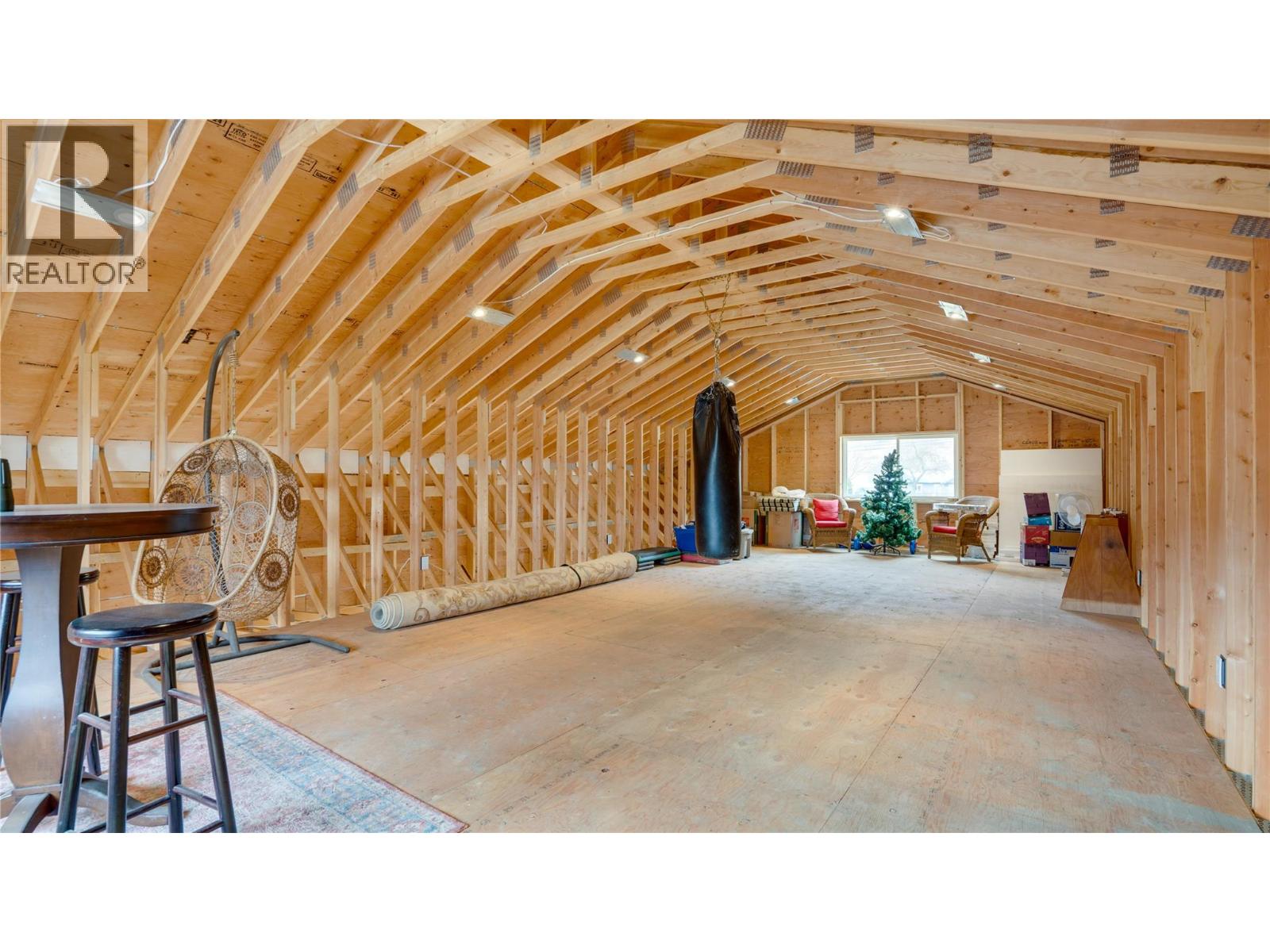 6524 Highway 6, Coldstream, British Columbia  V1B 3C6 - Photo 28 - 10380924