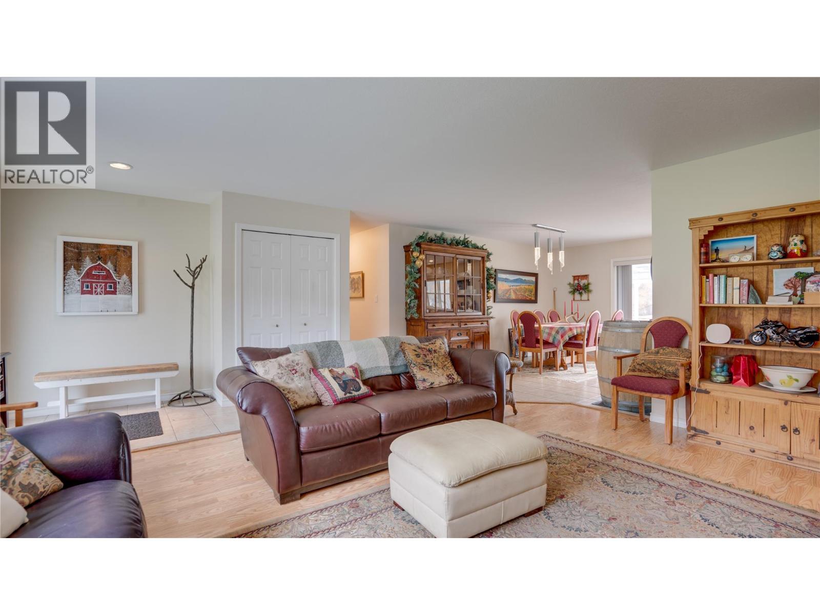 6524 Highway 6, Coldstream, British Columbia  V1B 3C6 - Photo 8 - 10380924