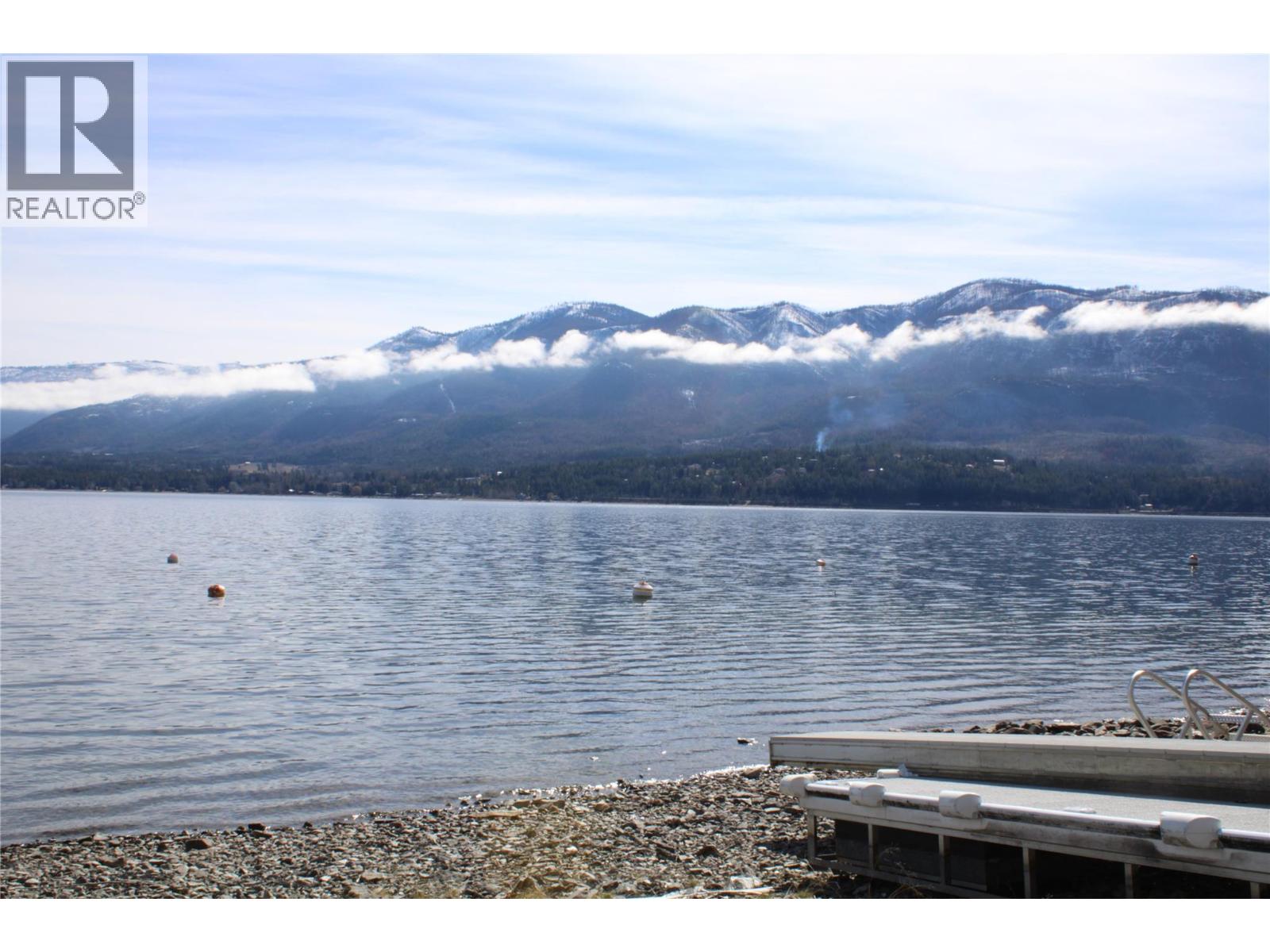 3003 Squilax-Anglemont Road, Lee Creek, British Columbia  V0E 1M4 - Photo 3 - 10381314