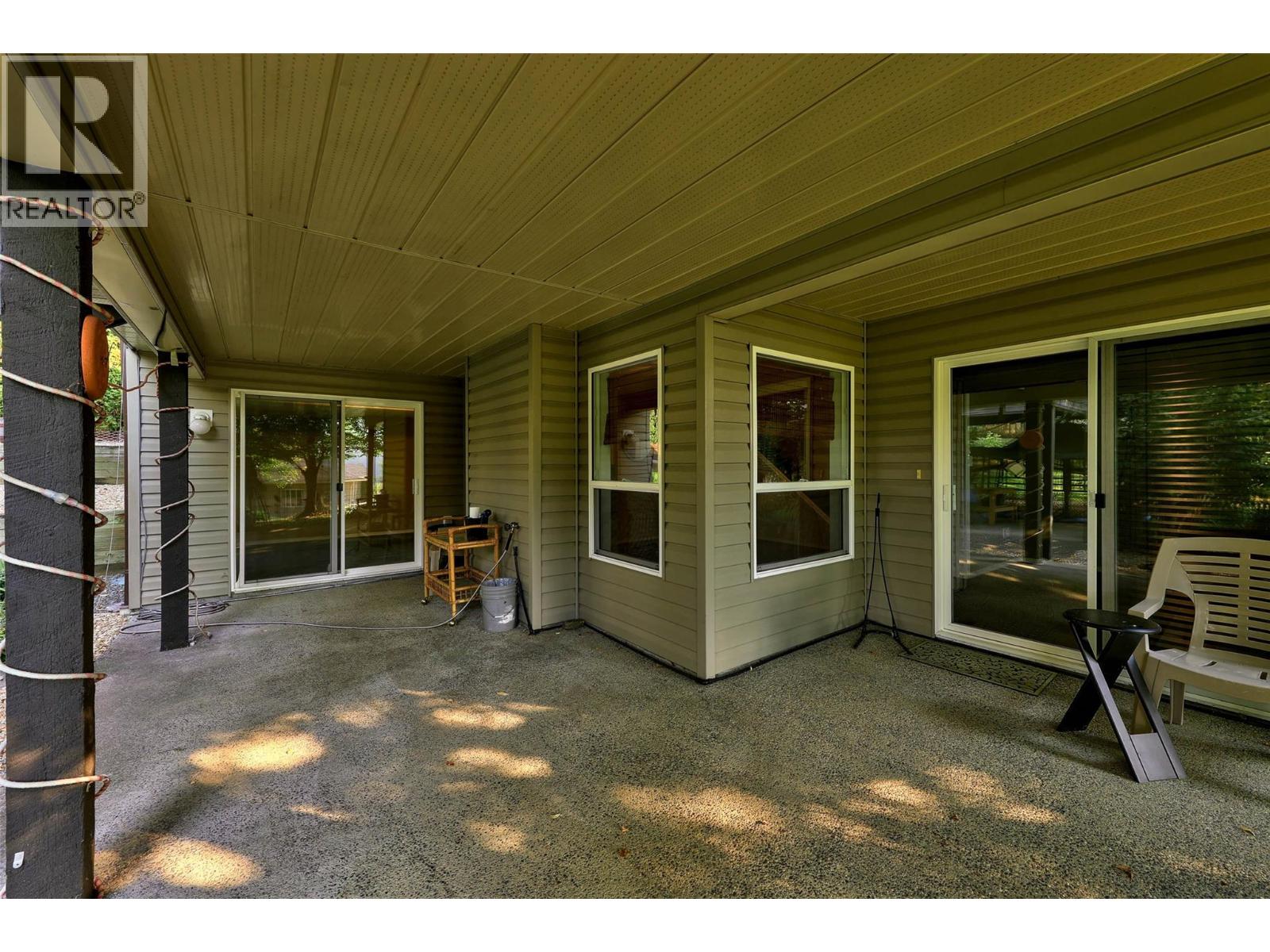 2668 Golf Course Drive, Blind Bay, British Columbia  V0E 1H2 - Photo 29 - 10380434