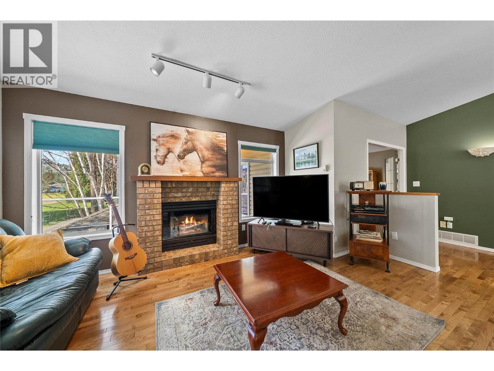 2668 Golf Course Drive, Blind Bay, British Columbia  V0E 1H2 - Photo 8 - 10380434