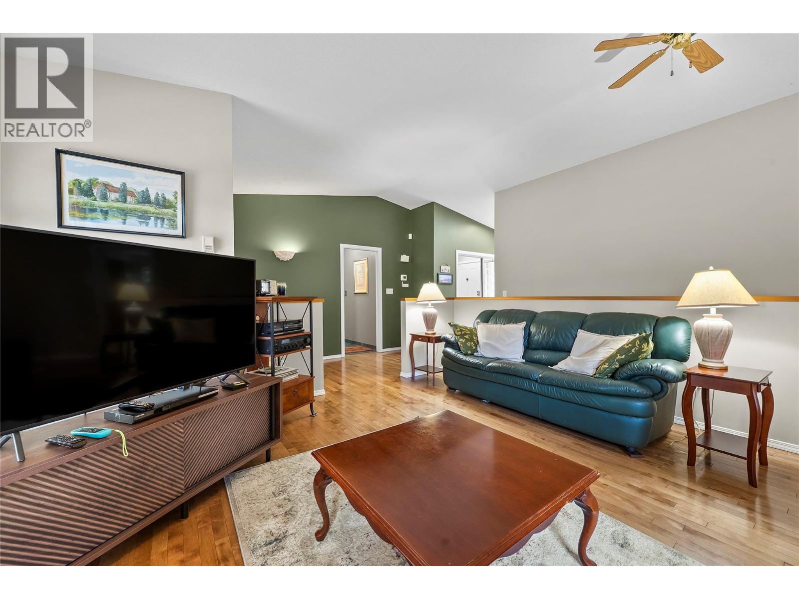 2668 Golf Course Drive, Blind Bay, British Columbia  V0E 1H2 - Photo 9 - 10380434