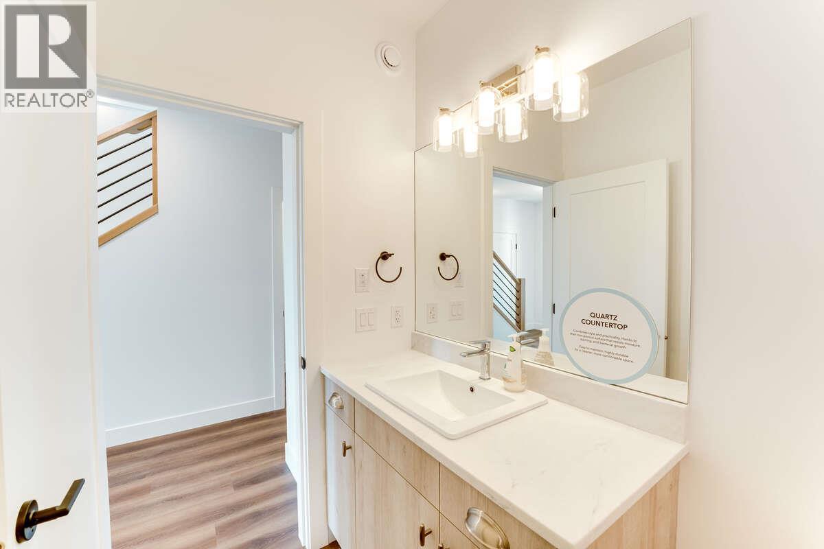 278 Summer Wood Drive, Kelowna, British Columbia  V1V 3C6 - Photo 35 - 10381359