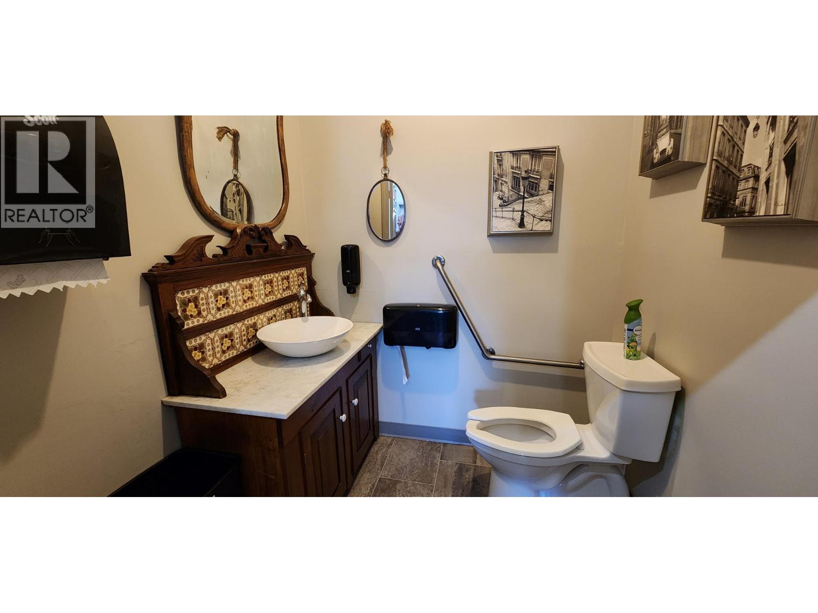 2590 Pleasant Valley Boulevard Unit# B, Armstrong, British Columbia  V4Y 0A8 - Photo 23 - 10381141