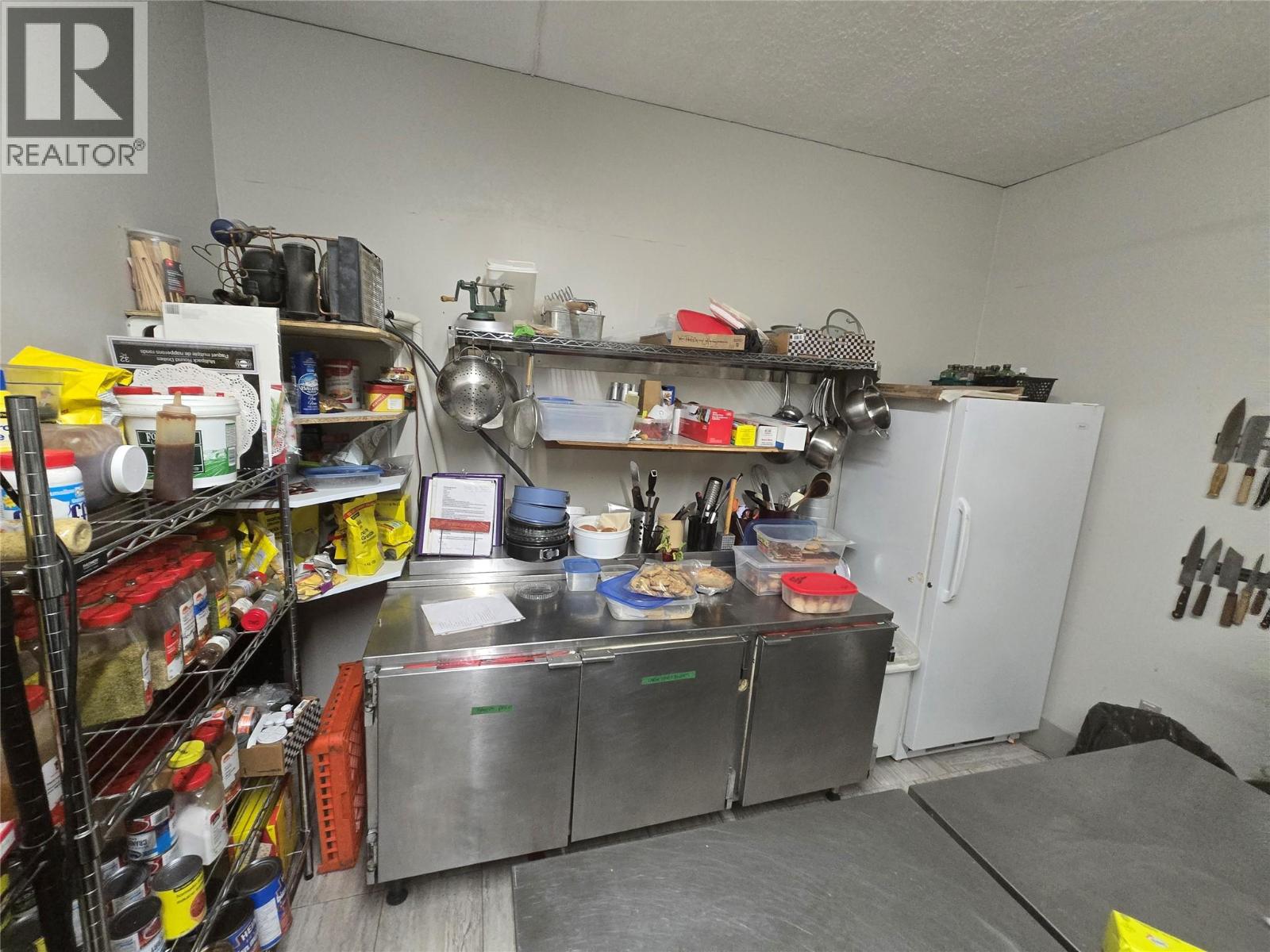 2590 Pleasant Valley Boulevard Unit# B, Armstrong, British Columbia  V4Y 0A8 - Photo 5 - 10381141