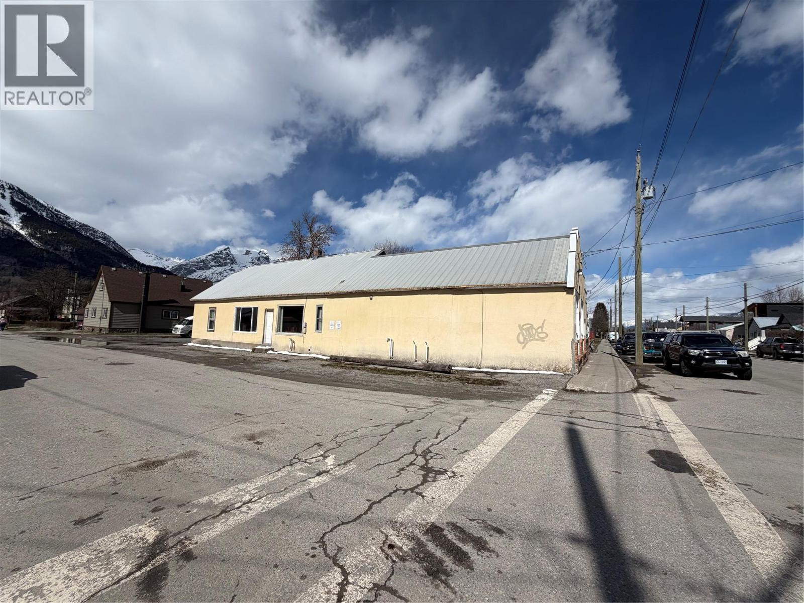 1101/ 1111 2nd Avenue, Fernie, British Columbia  V0B 1M0 - Photo 5 - 10381363