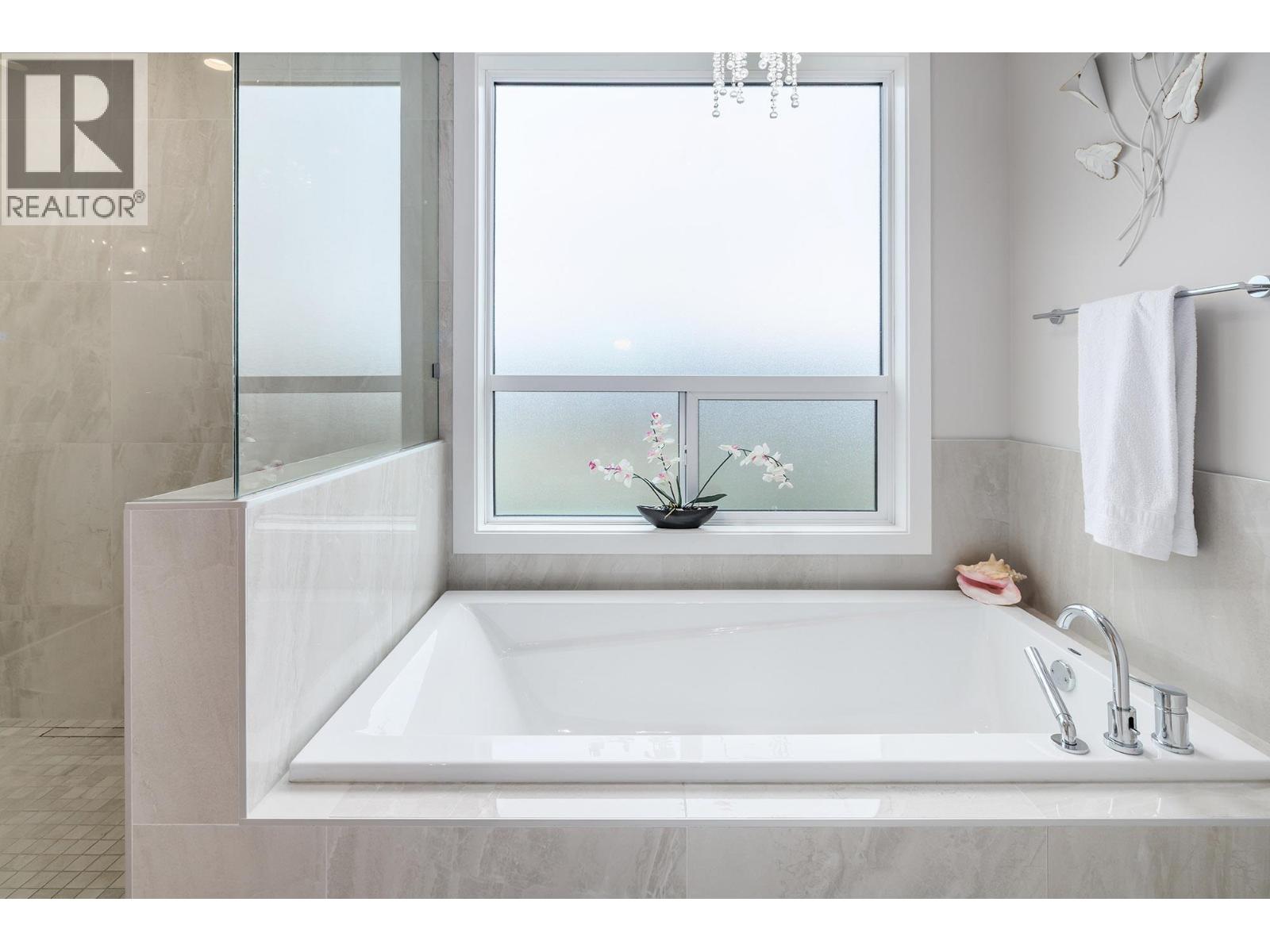 3639 Apple Way Boulevard, West Kelowna, British Columbia  V4T 1Y5 - Photo 16 - 10381258