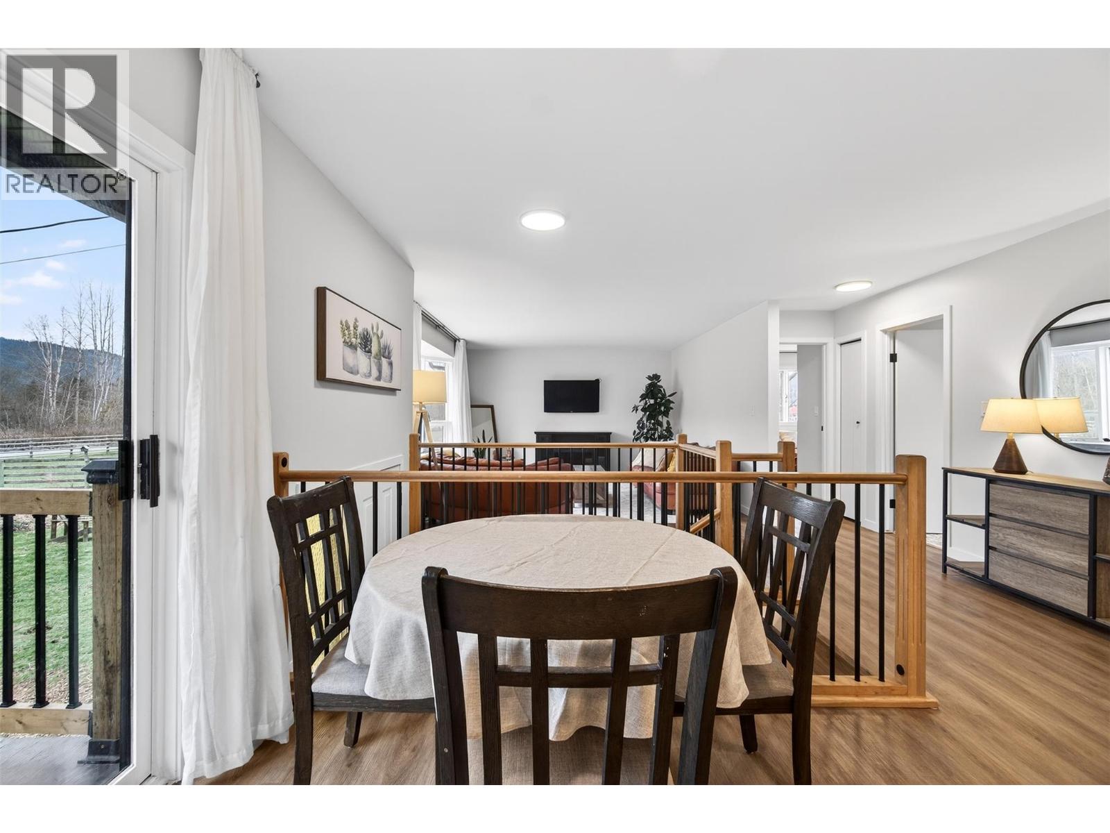 56 Tomkinson Road, Grindrod, British Columbia  V0E 1Y0 - Photo 11 - 10381175