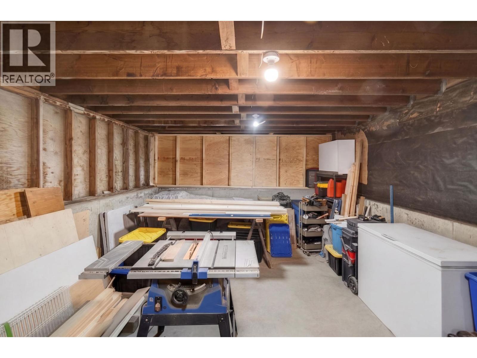 56 Tomkinson Road, Grindrod, British Columbia  V0E 1Y0 - Photo 32 - 10381175