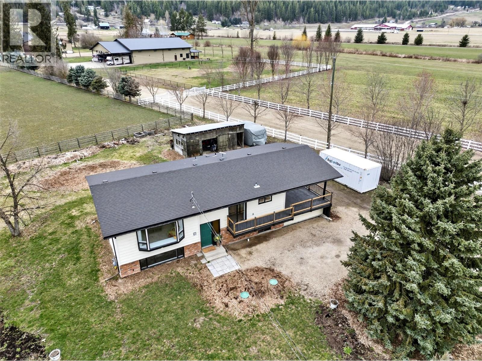 56 Tomkinson Road, Grindrod, British Columbia  V0E 1Y0 - Photo 40 - 10381175