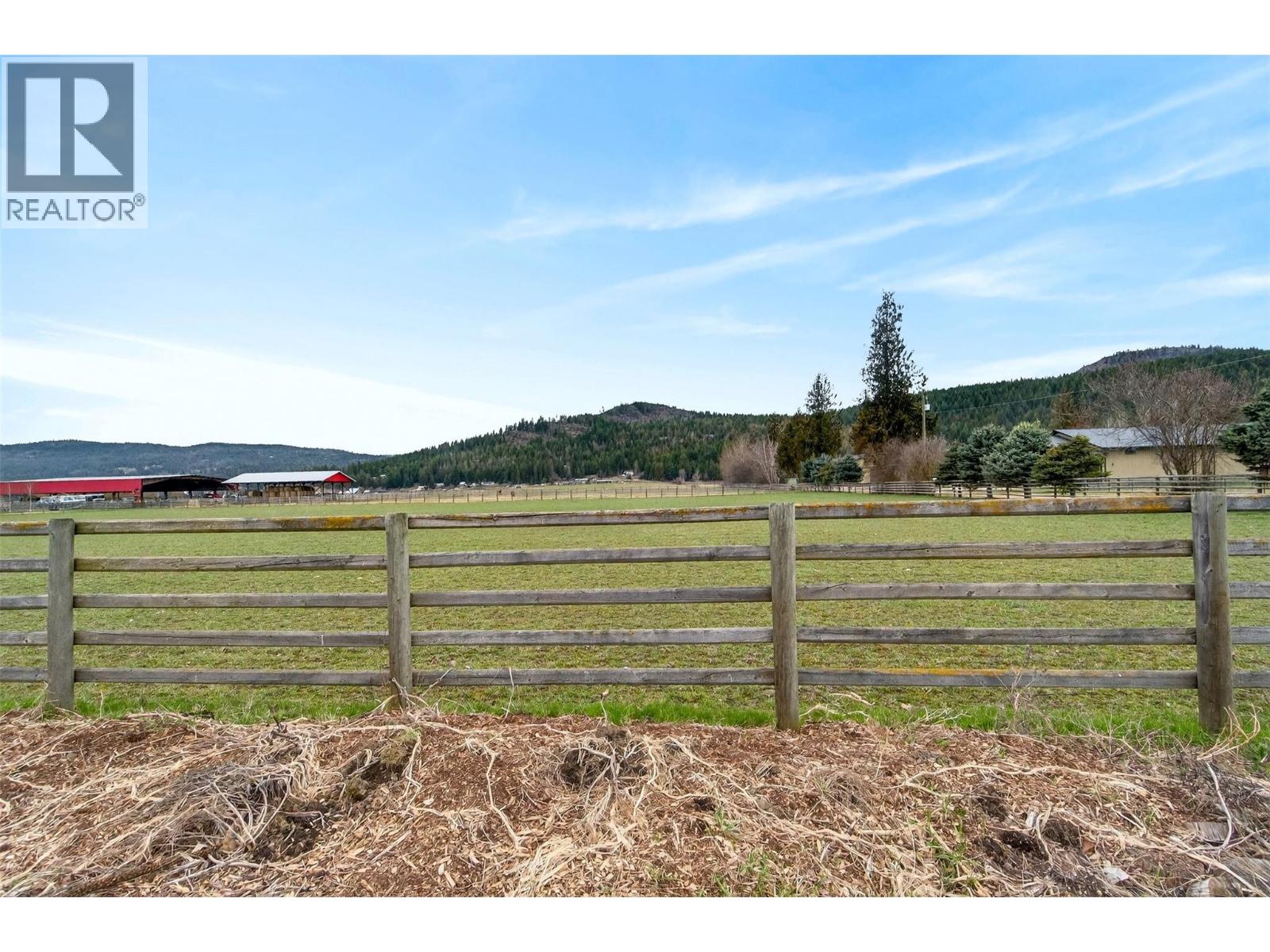 56 Tomkinson Road, Grindrod, British Columbia  V0E 1Y0 - Photo 45 - 10381175