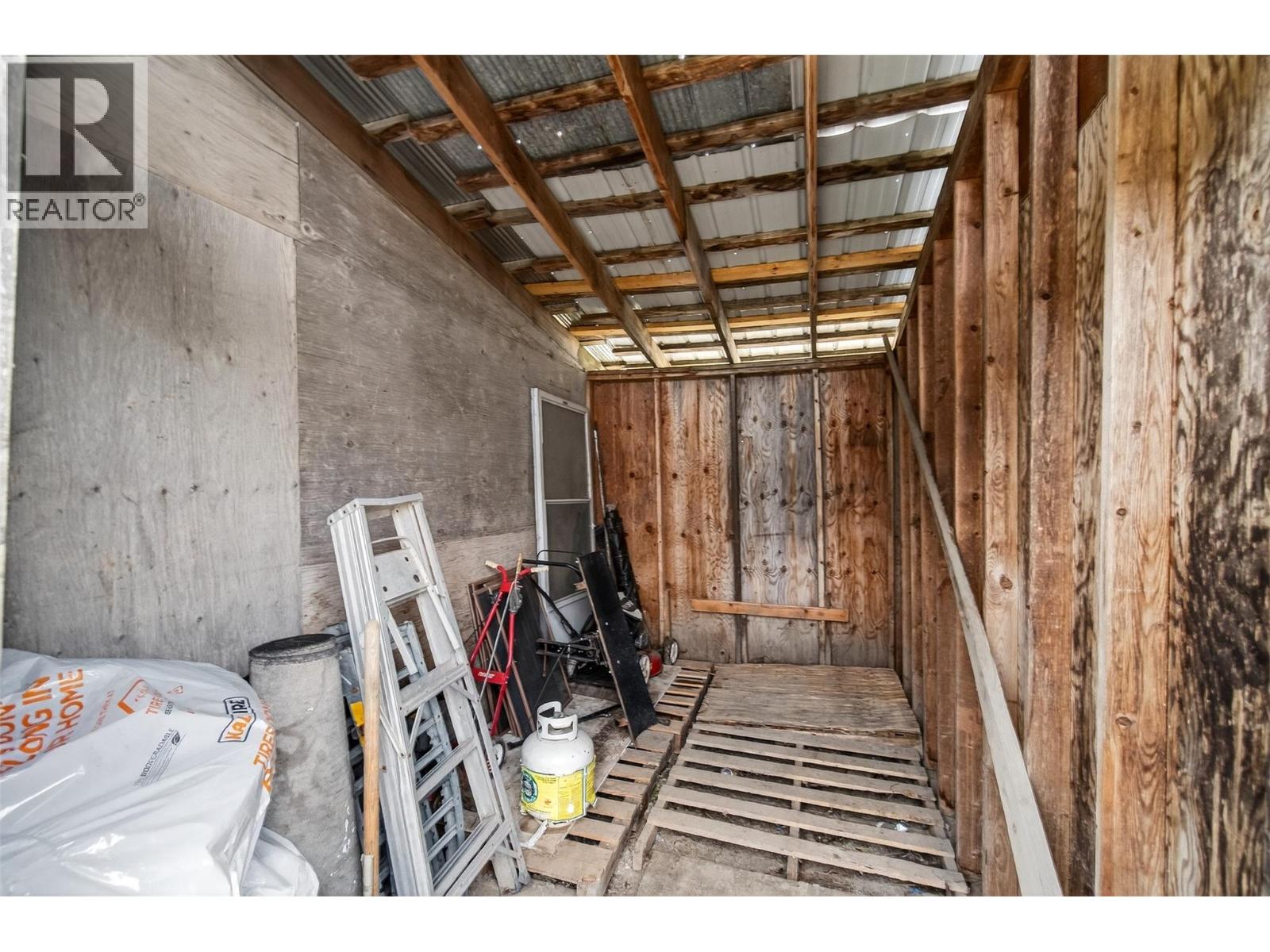 56 Tomkinson Road, Grindrod, British Columbia  V0E 1Y0 - Photo 50 - 10381175