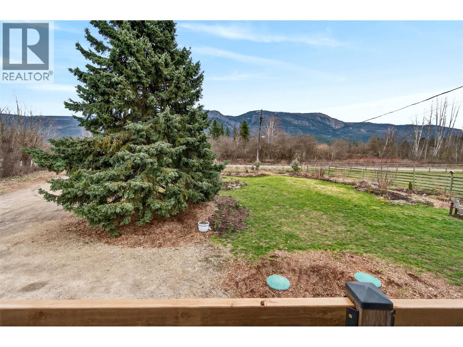 56 Tomkinson Road, Grindrod, British Columbia  V0E 1Y0 - Photo 60 - 10381175