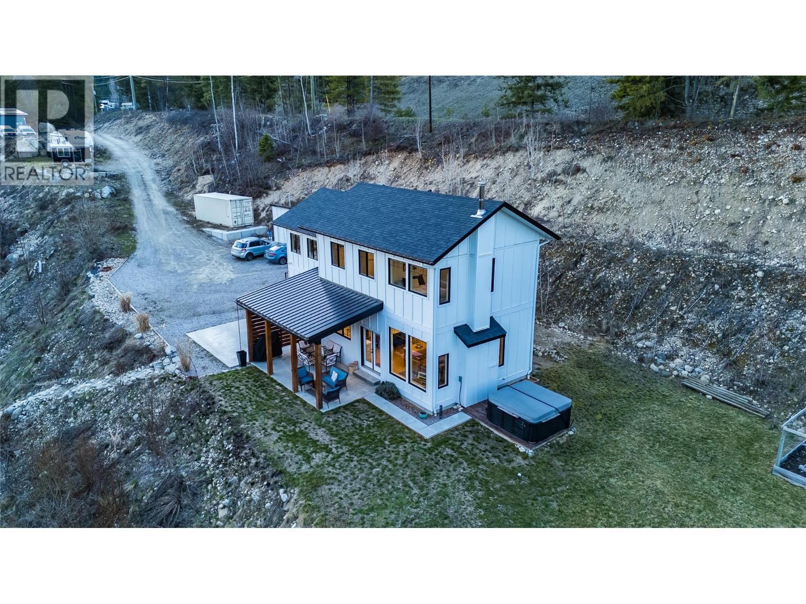 5758 Rocky Road, Nelson, British Columbia  V1L 6Y4 - Photo 13 - 10380931