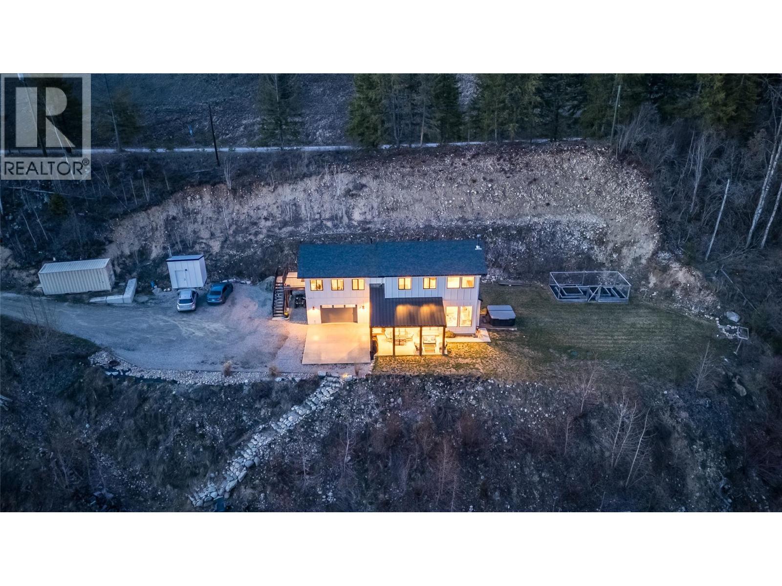 5758 Rocky Road, Nelson, British Columbia  V1L 6Y4 - Photo 14 - 10380931