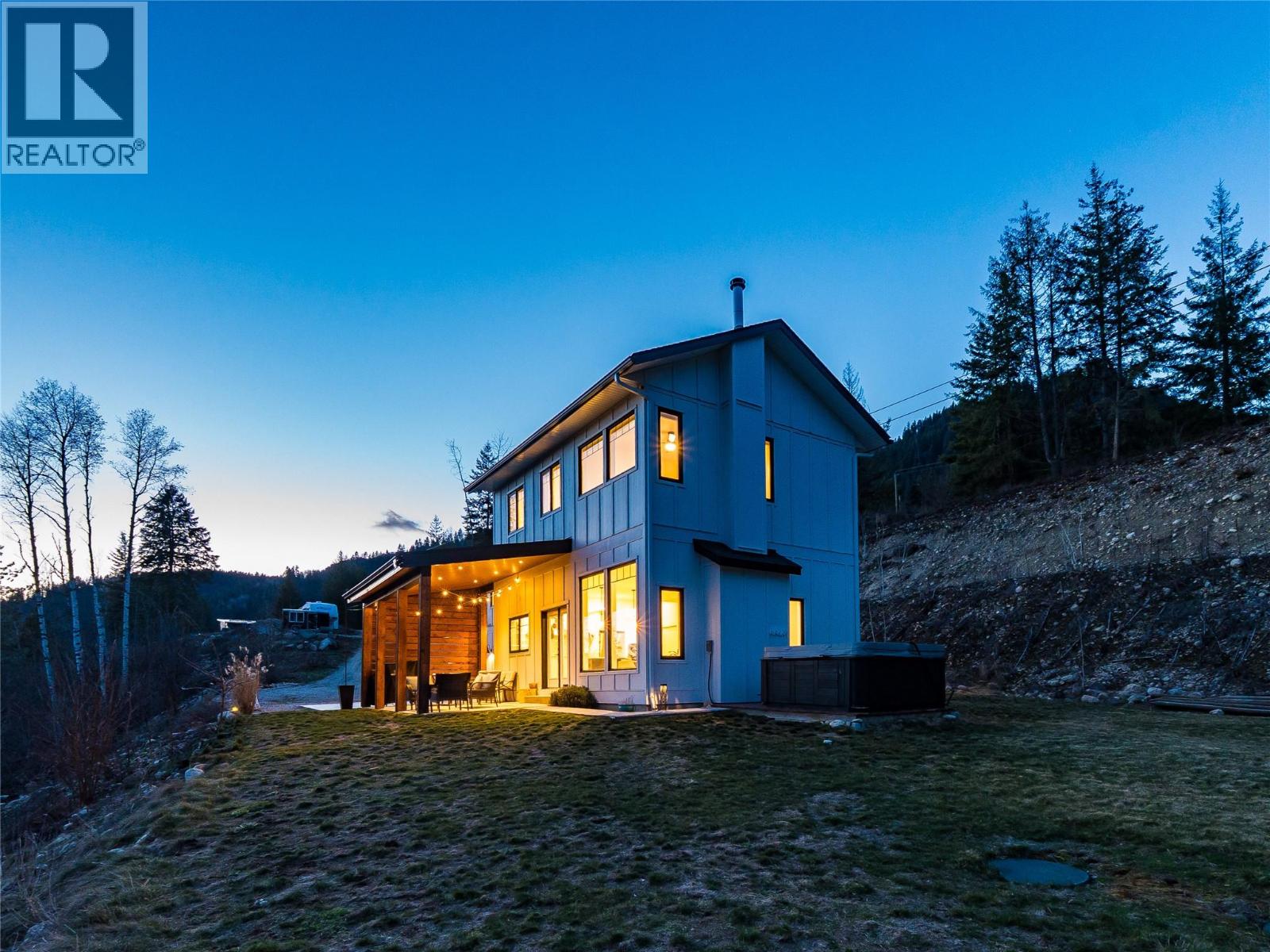 5758 Rocky Road, Nelson, British Columbia  V1L 6Y4 - Photo 17 - 10380931