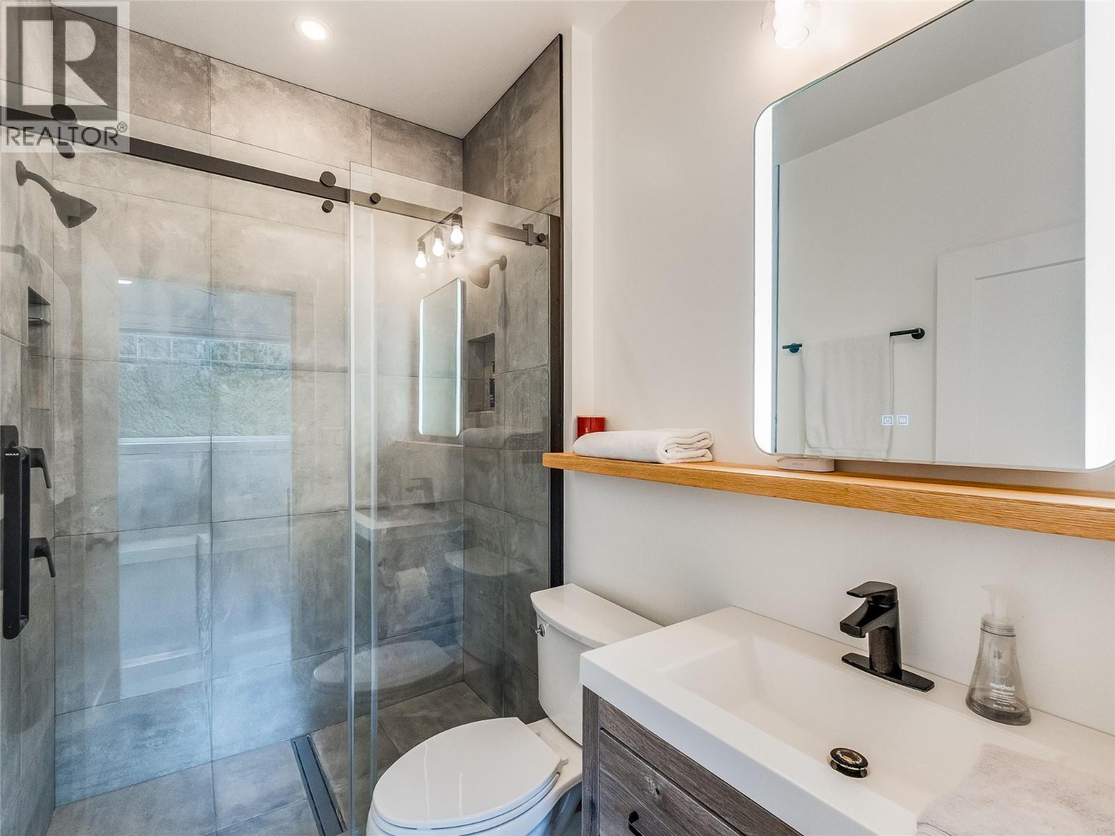 5758 Rocky Road, Nelson, British Columbia  V1L 6Y4 - Photo 47 - 10380931