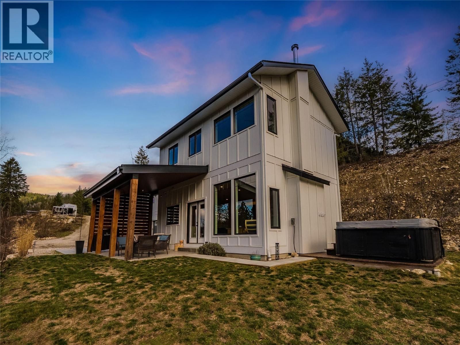 5758 Rocky Road, Nelson, British Columbia  V1L 6Y4 - Photo 6 - 10380931