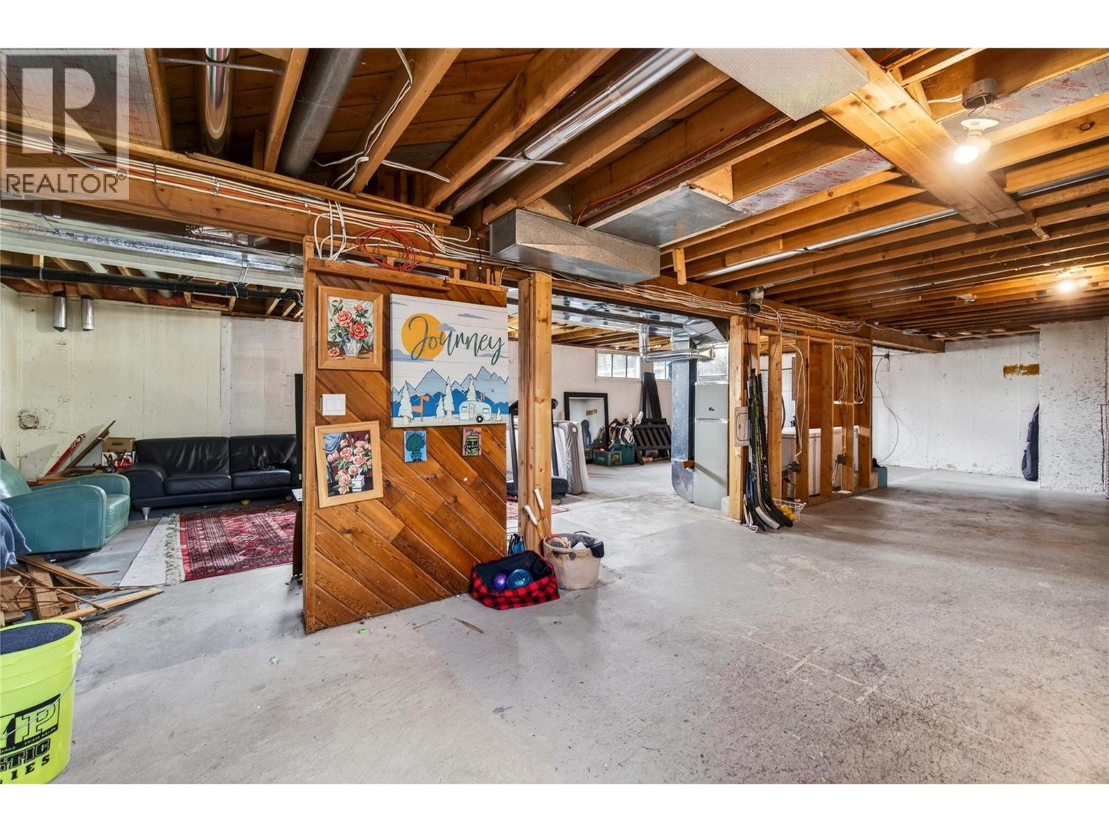 1040 Old Auto Road Se, Salmon Arm, British Columbia  V1E 2P5 - Photo 32 - 10380551